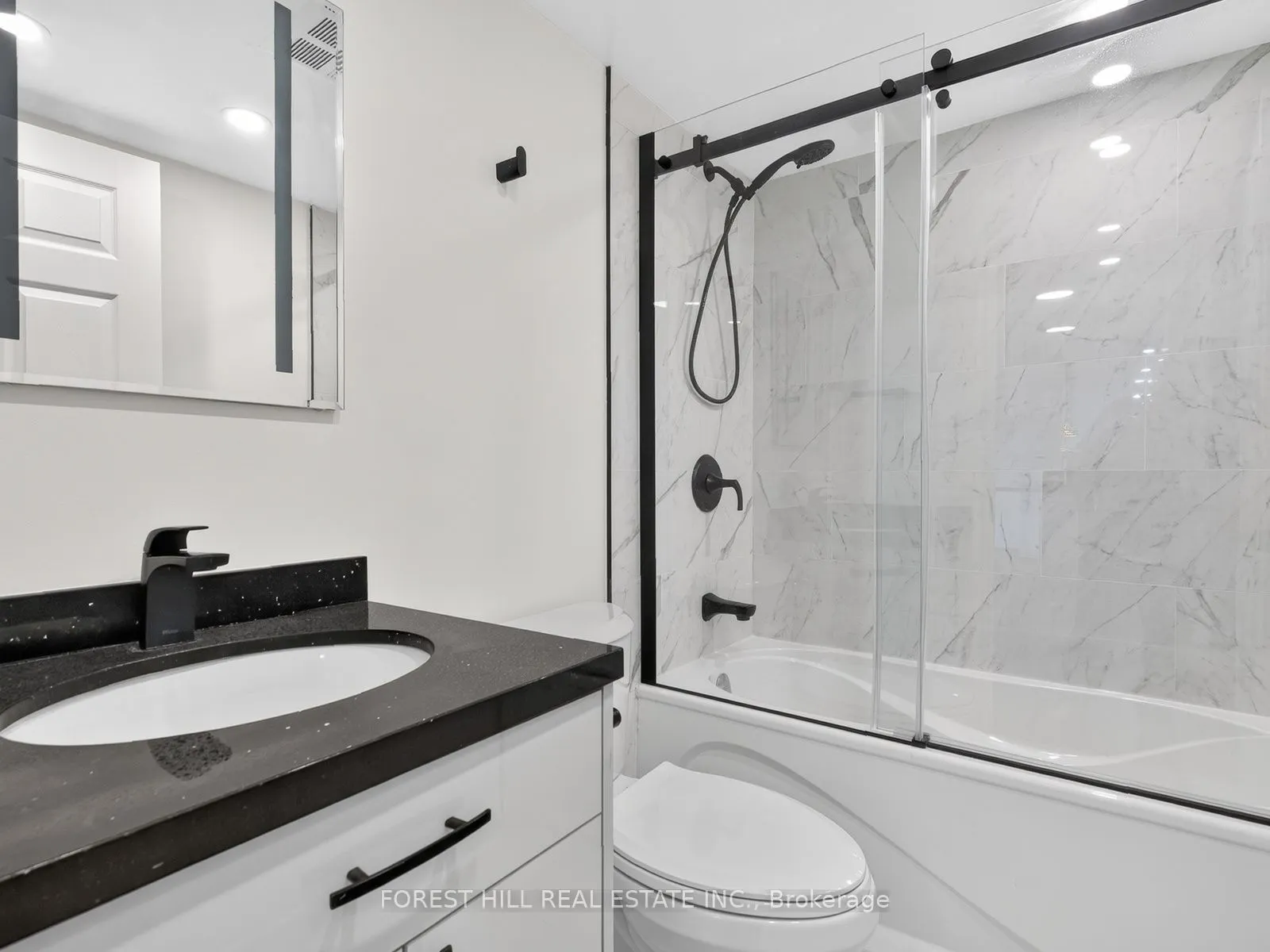 1101 Steeles Avenue W #907
