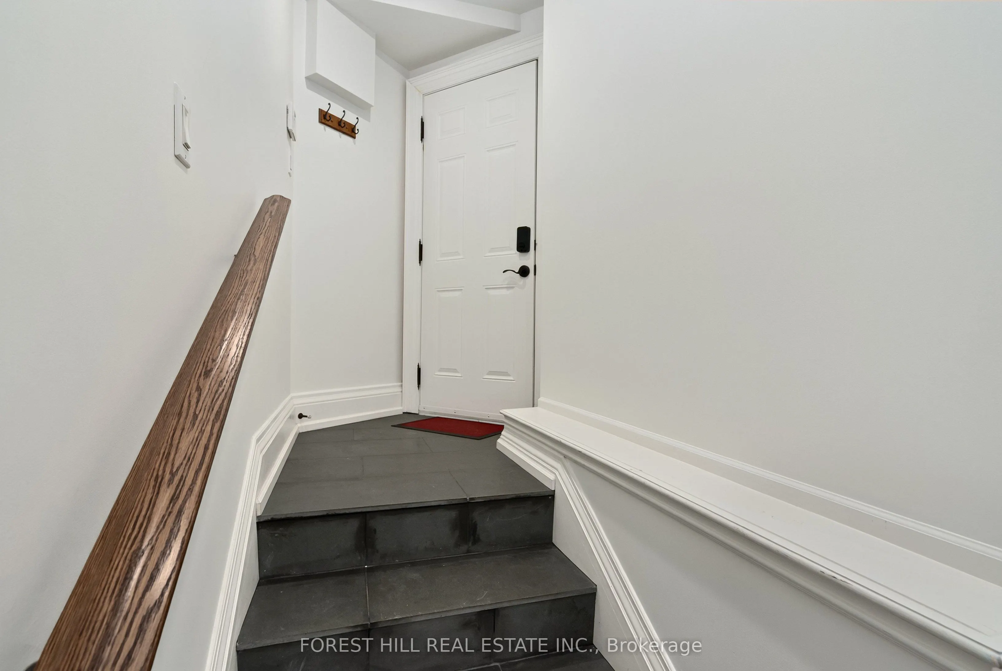 50 Bowood Avenue