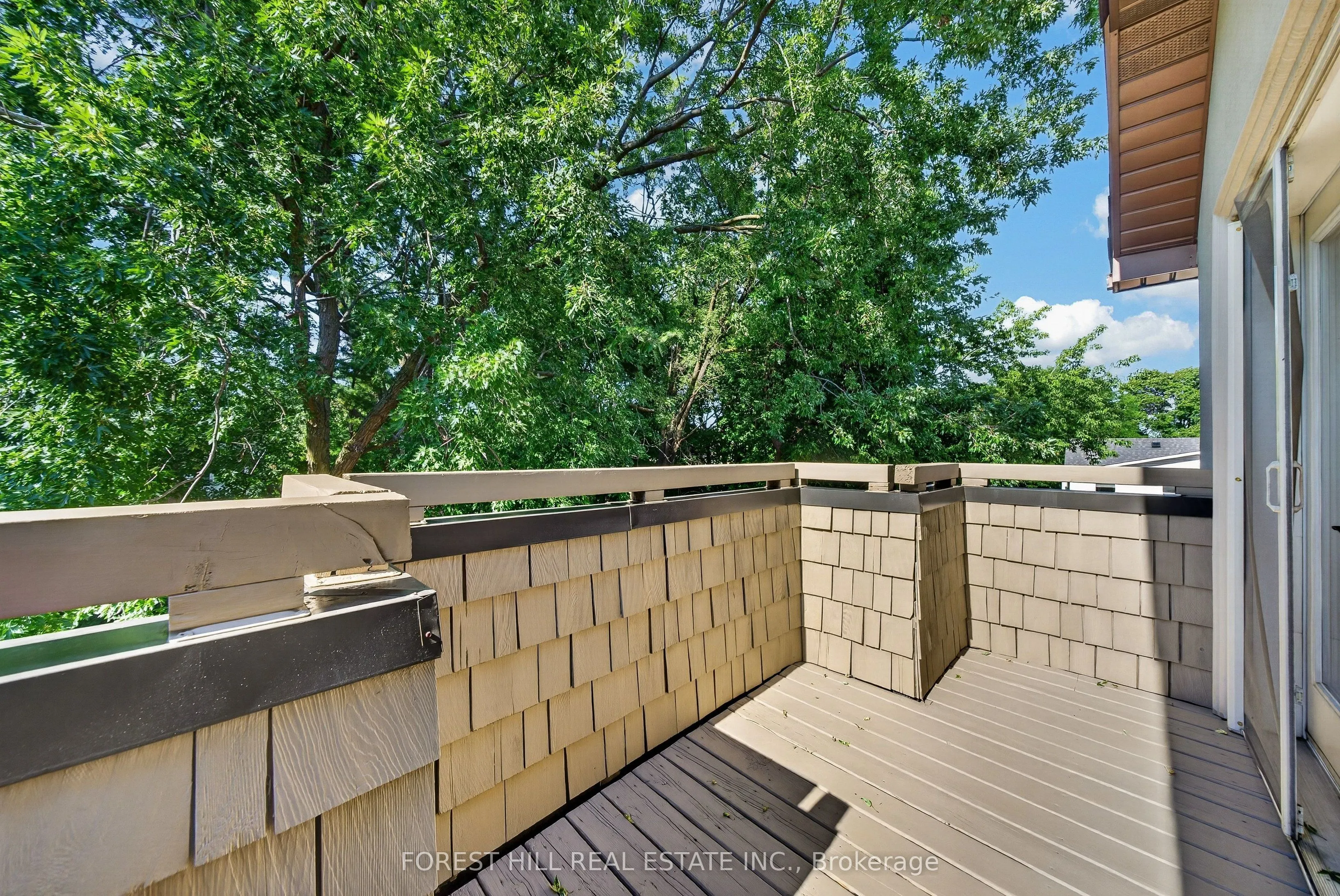 50 Bowood Avenue