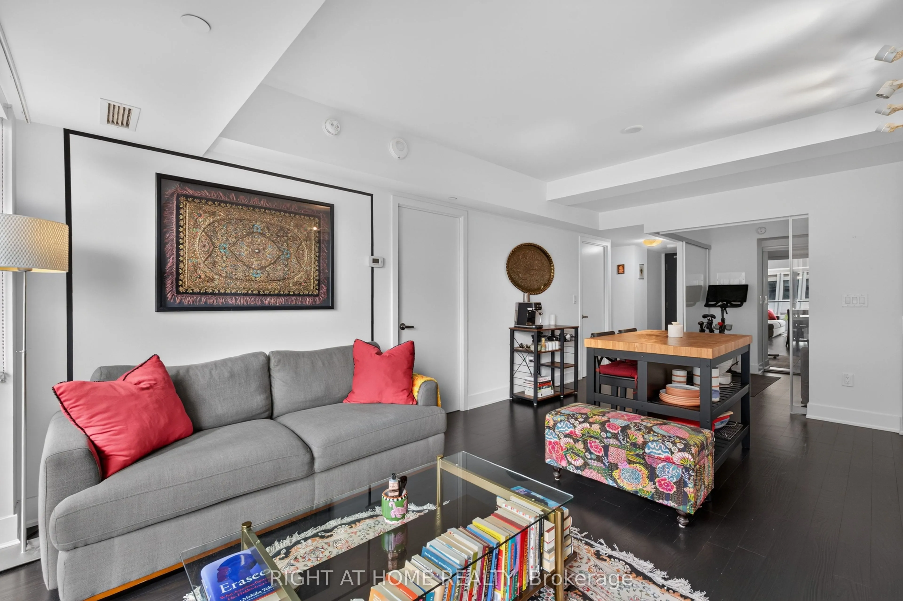 955 BAY Street #1809