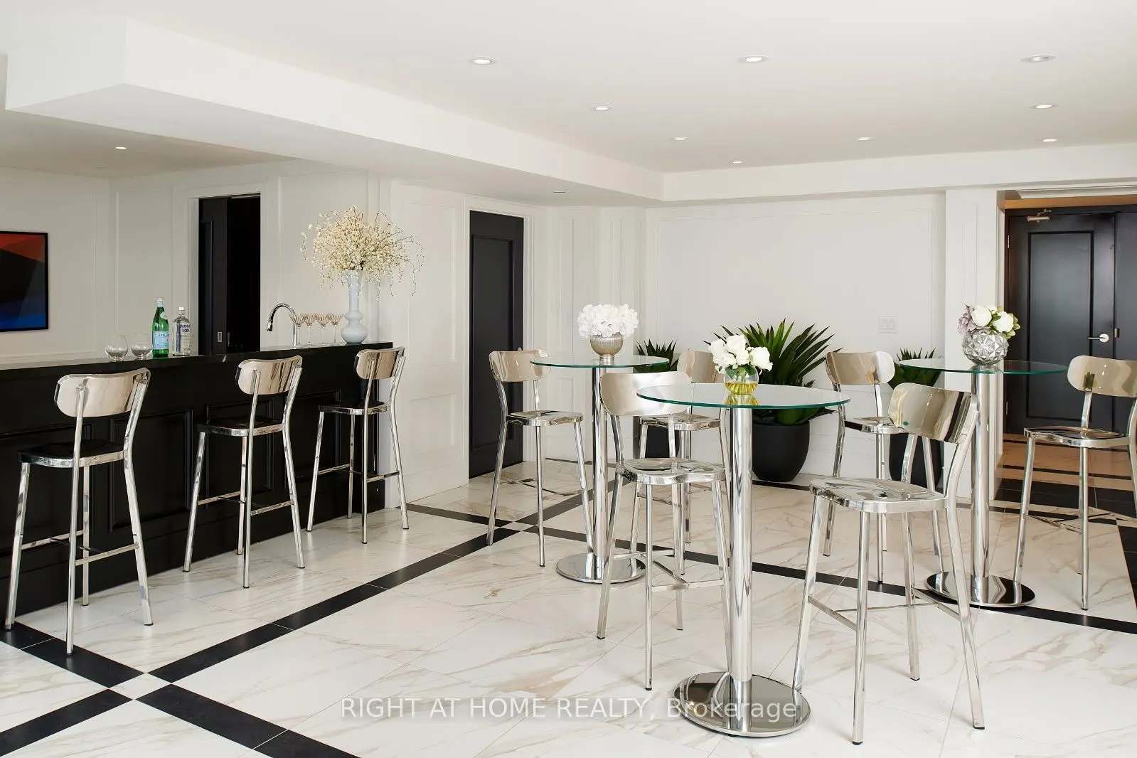 955 BAY Street #1809