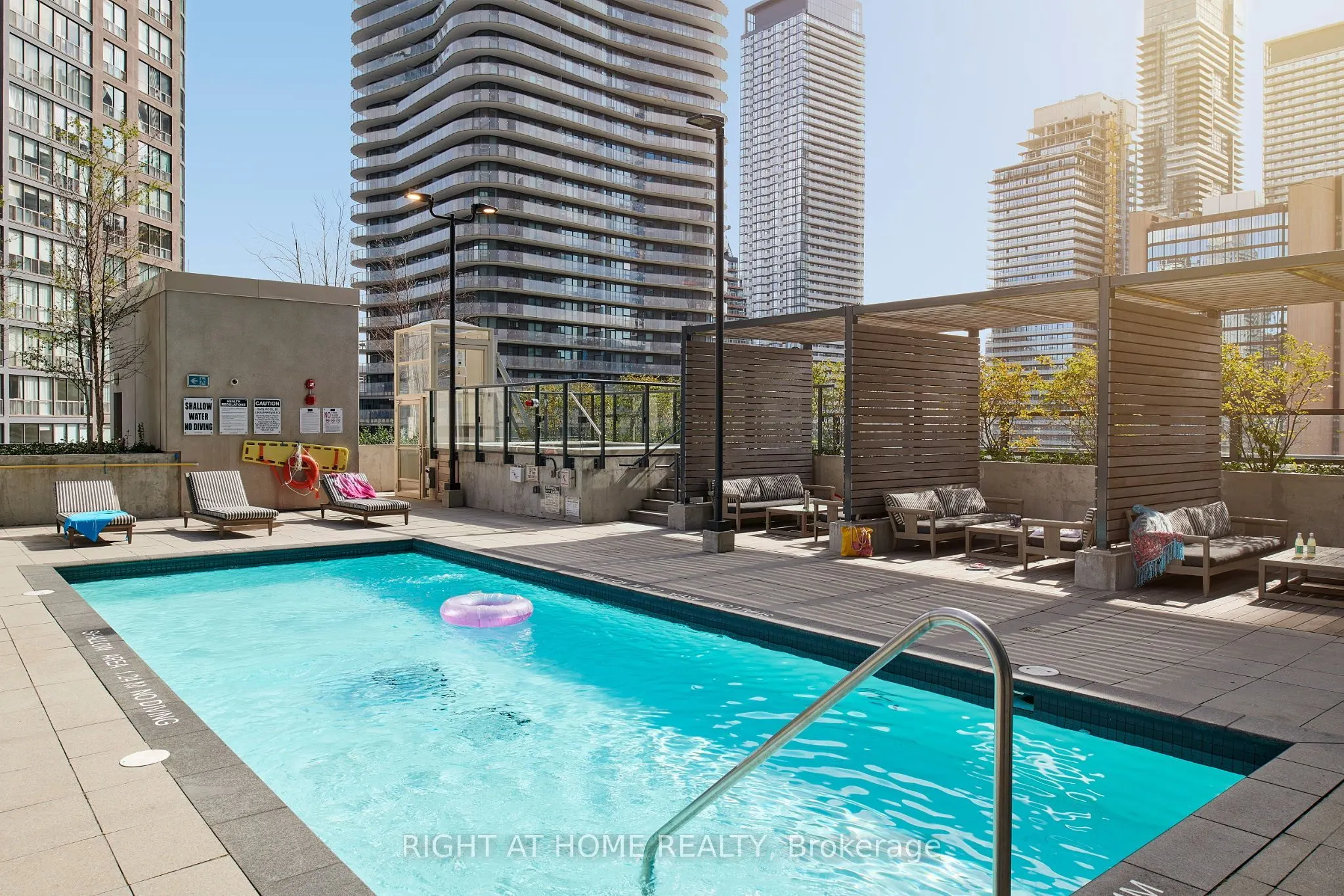 955 BAY Street #1809