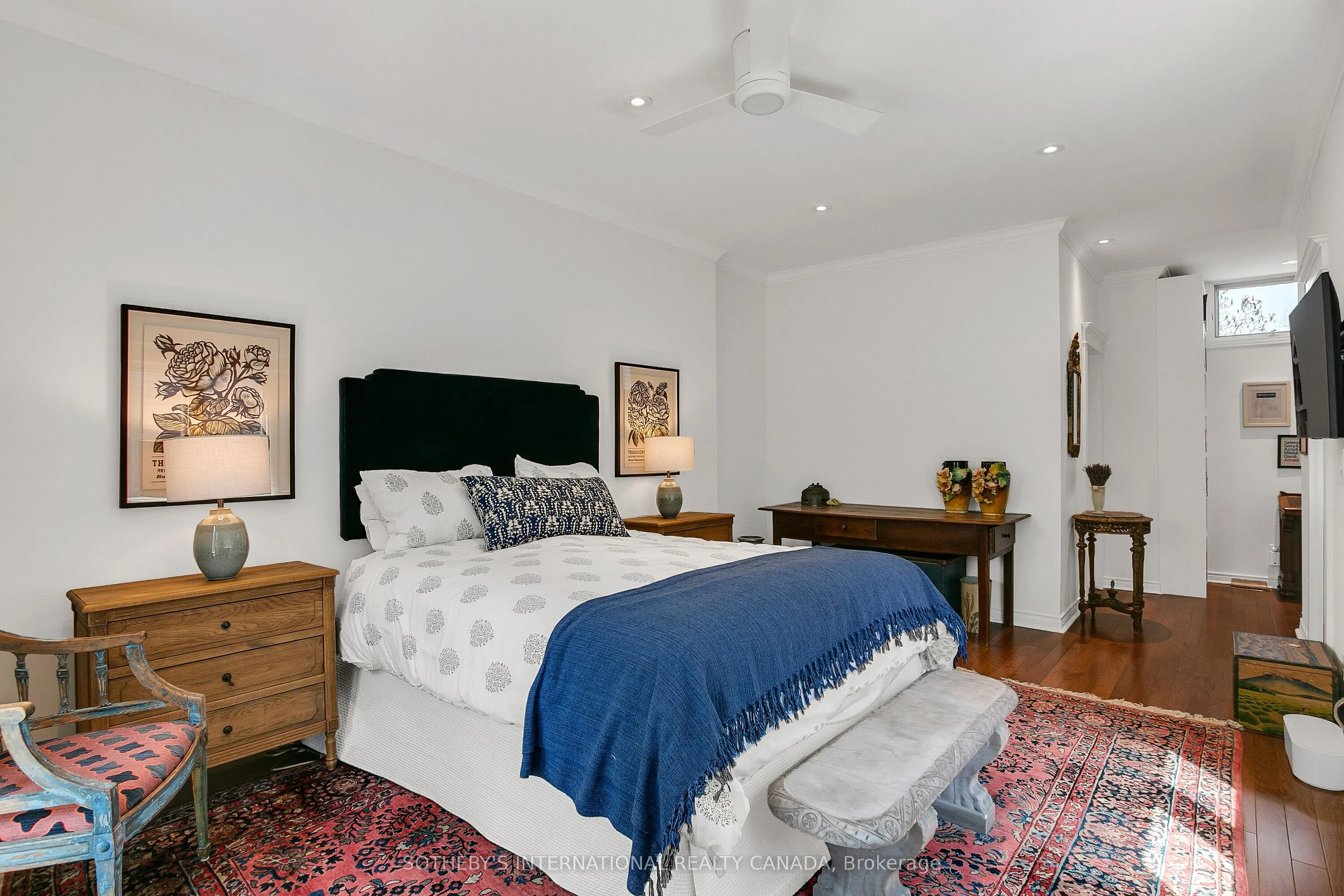 6 Bowman Street