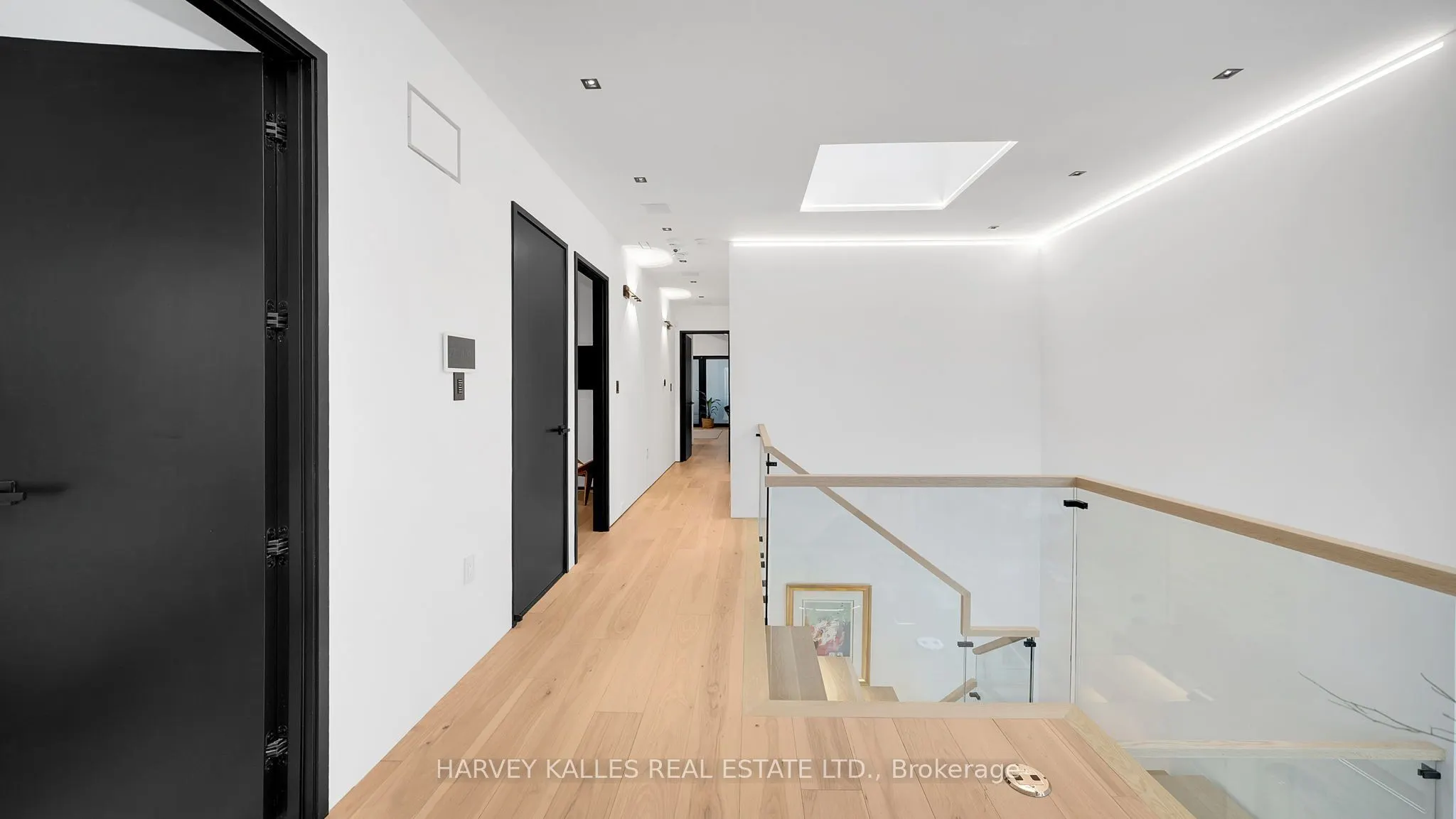 4 Douglas Crescent