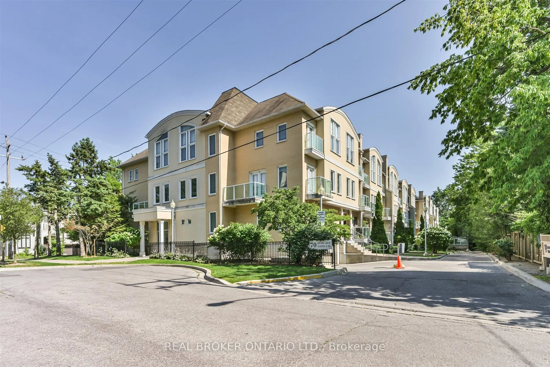 70 Byng Avenue #24