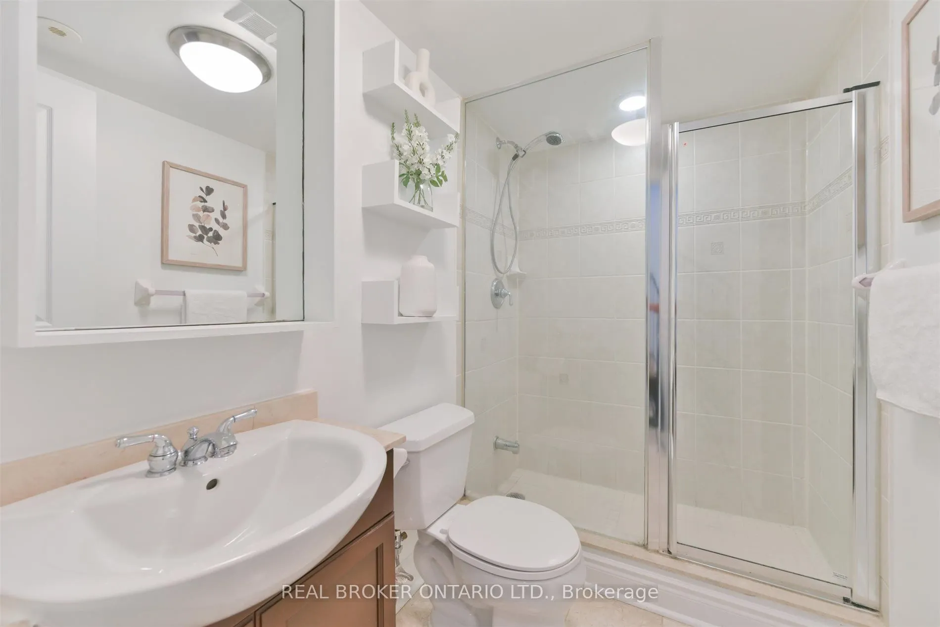 70 Byng Avenue #24