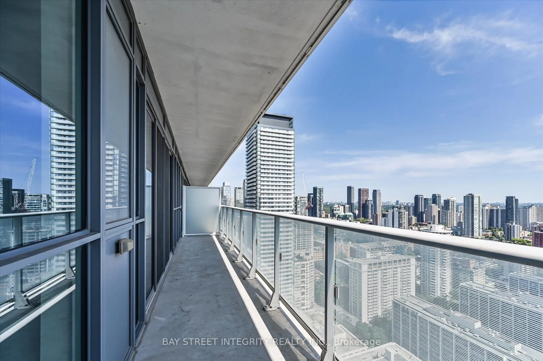 7 Grenville Street #3807