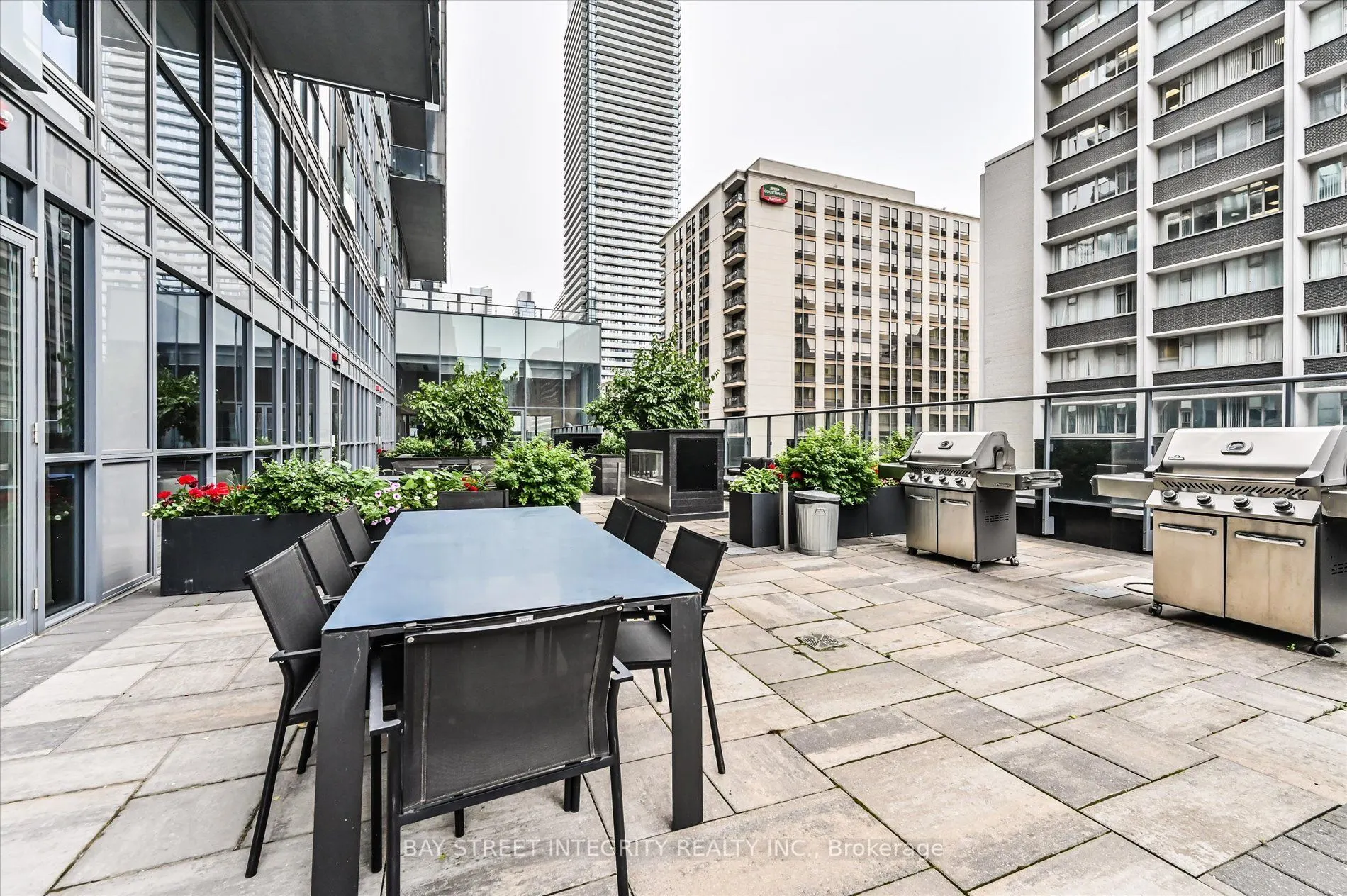 7 Grenville Street #3807