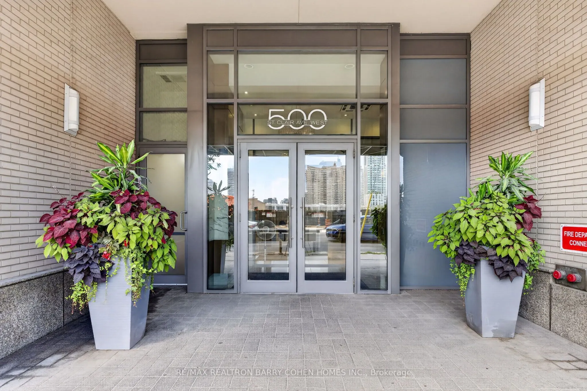 500 St Clair Avenue W #1404