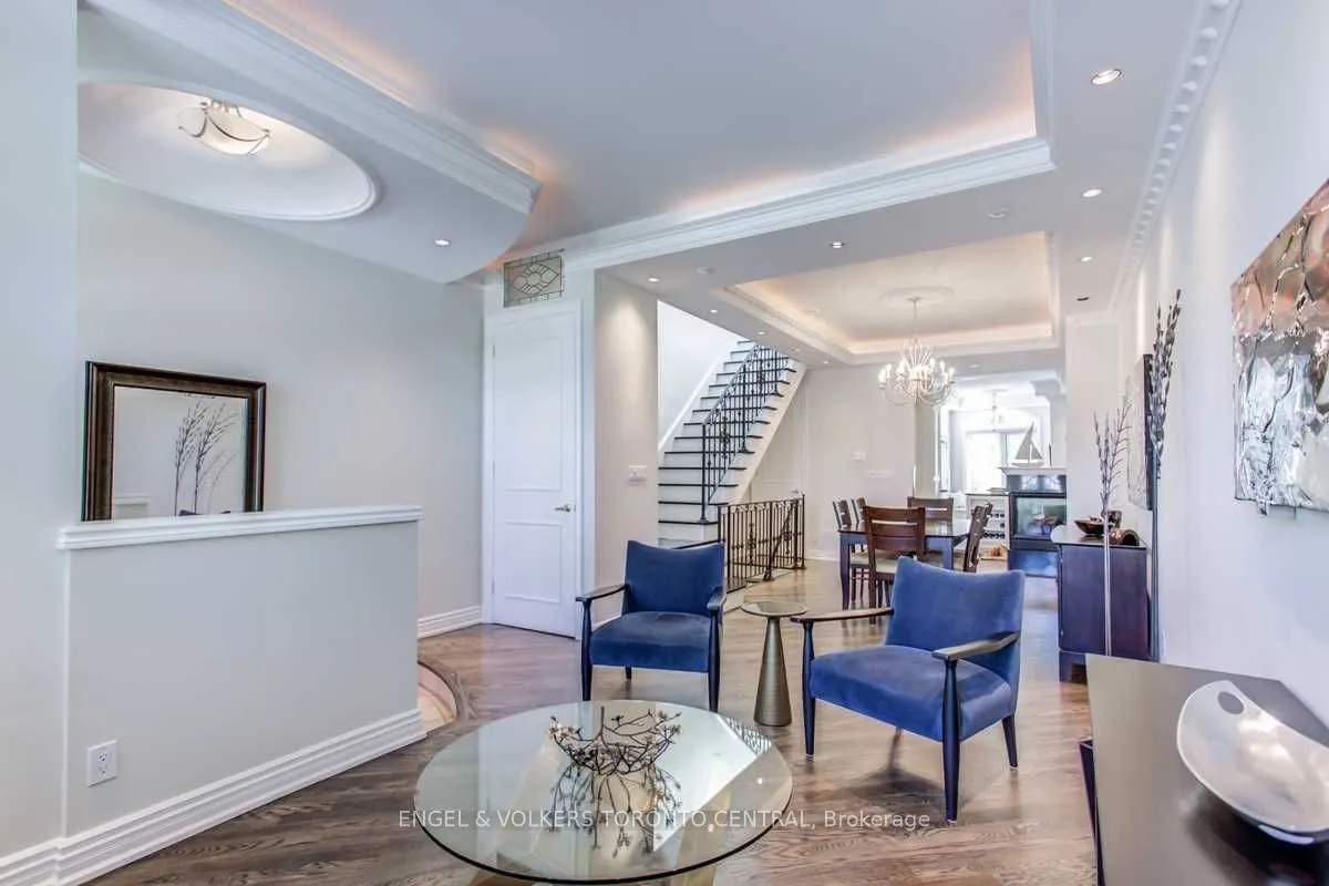 405 Bedford Park Avenue
