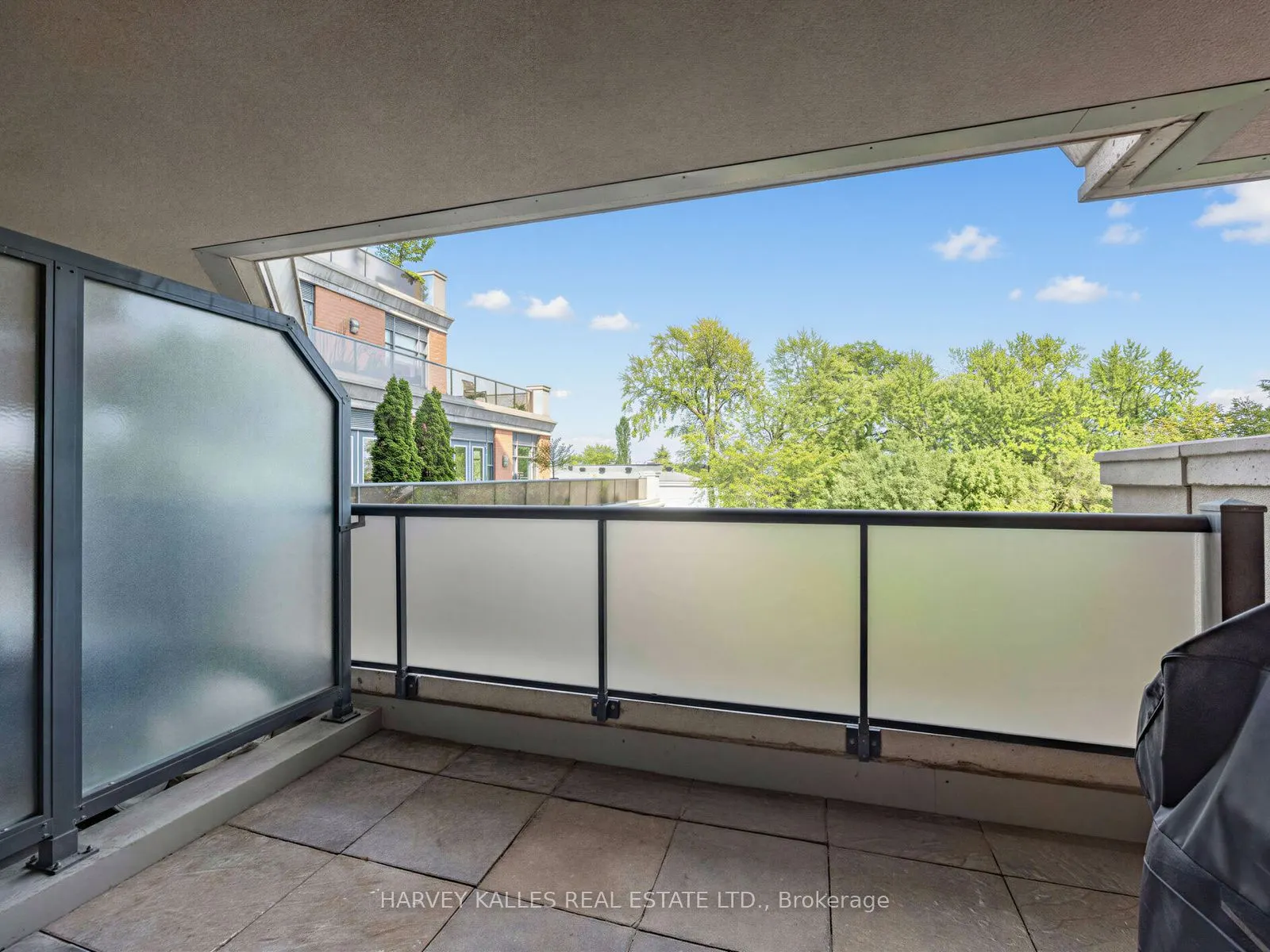 1717 Avenue Road #420