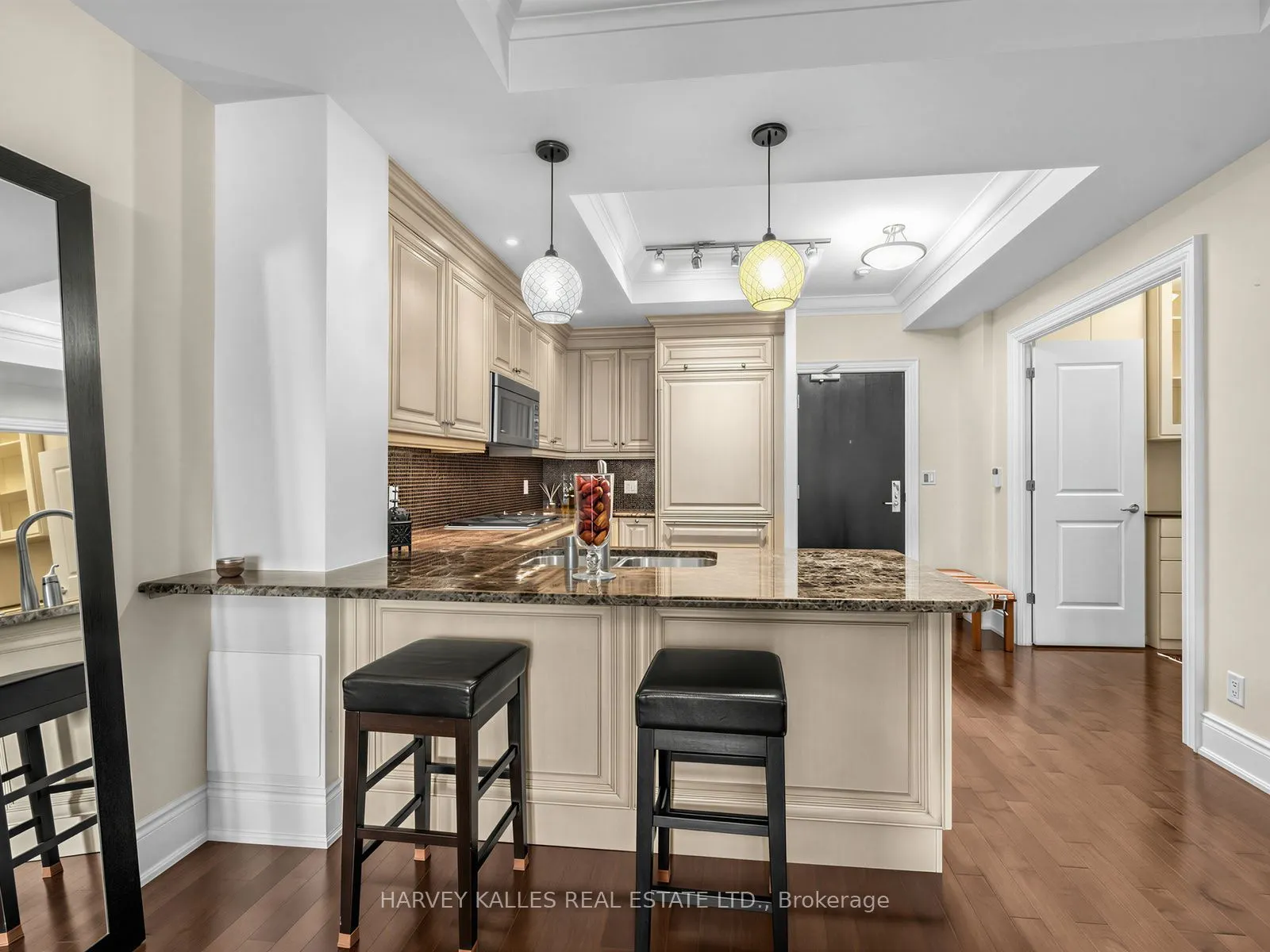1717 Avenue Road #420