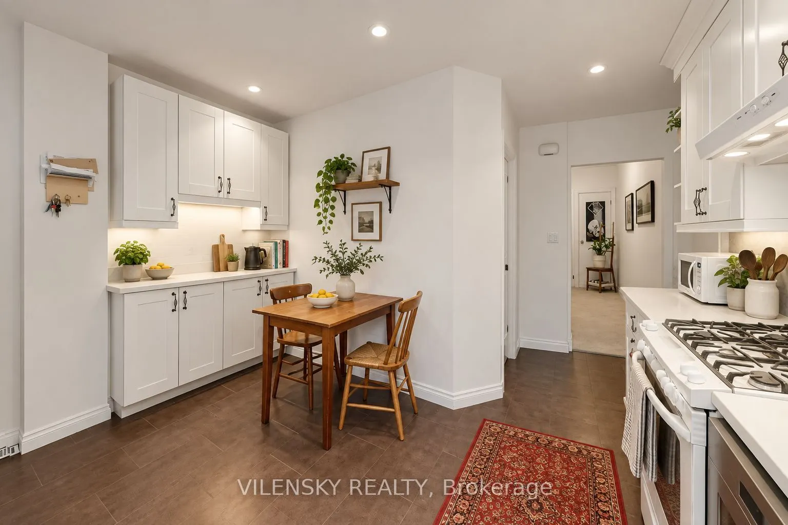 41 Lakeview Avenue