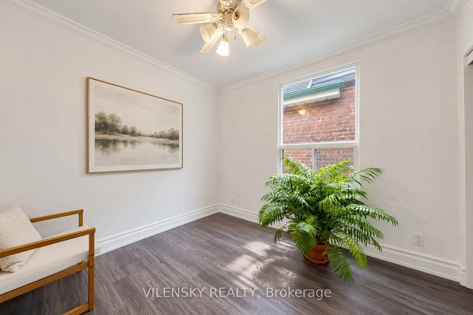41 Lakeview Avenue