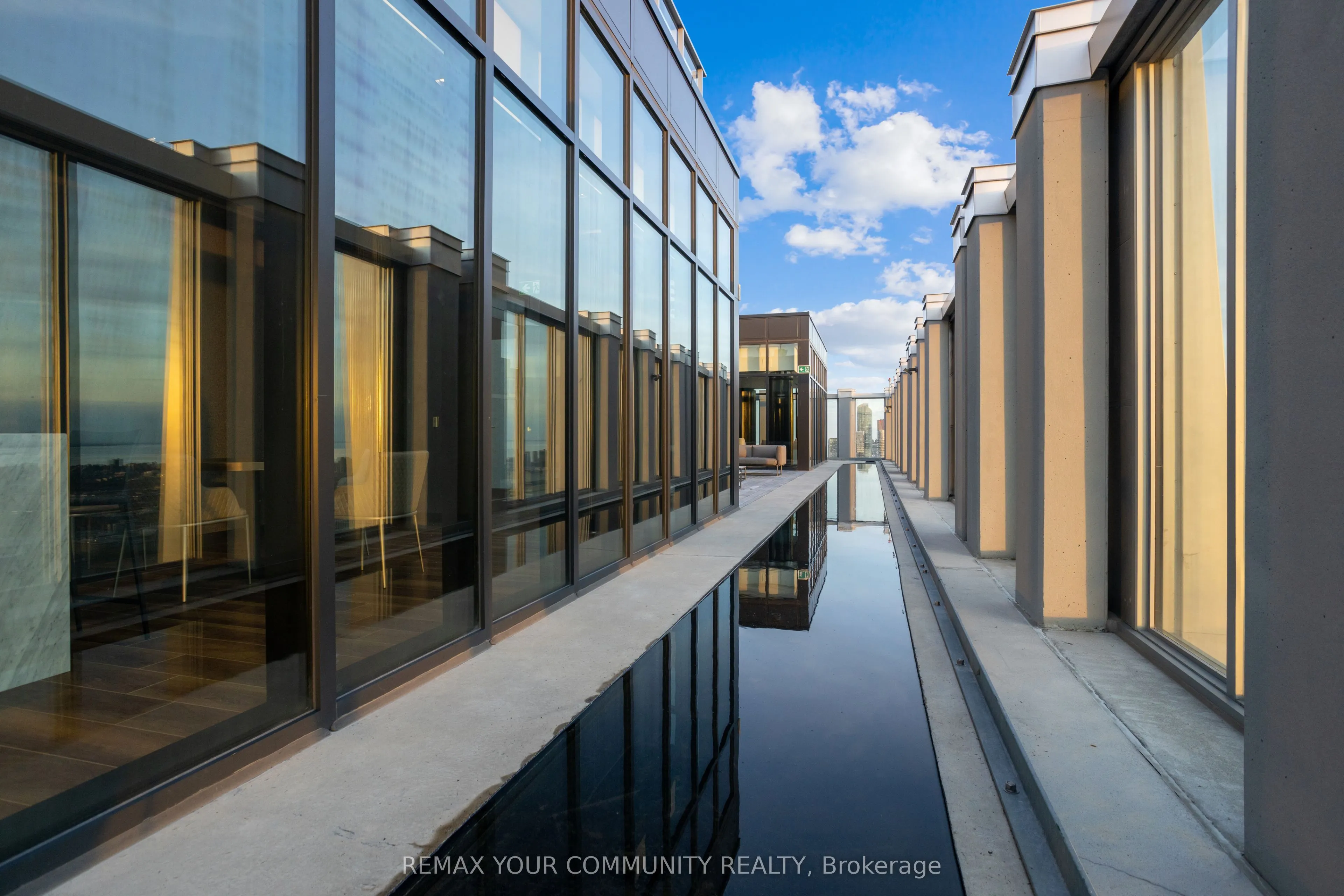 1 Yorkville Avenue #5405