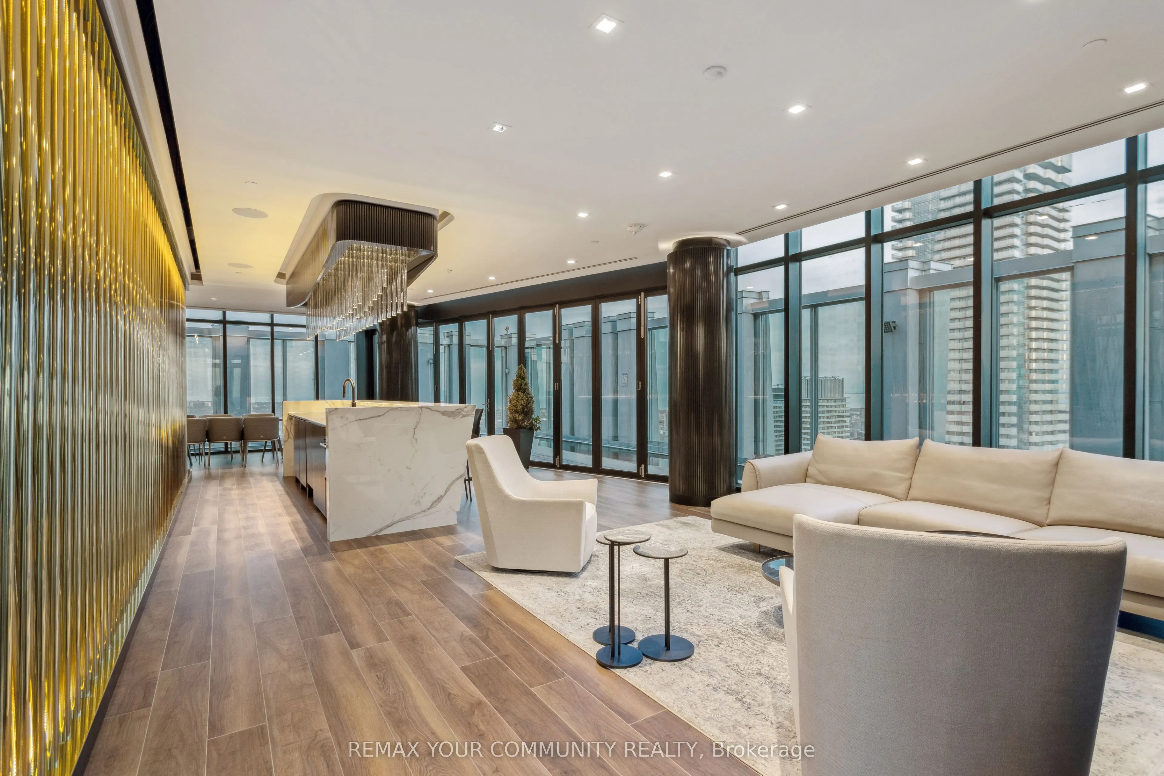 1 Yorkville Avenue #5405