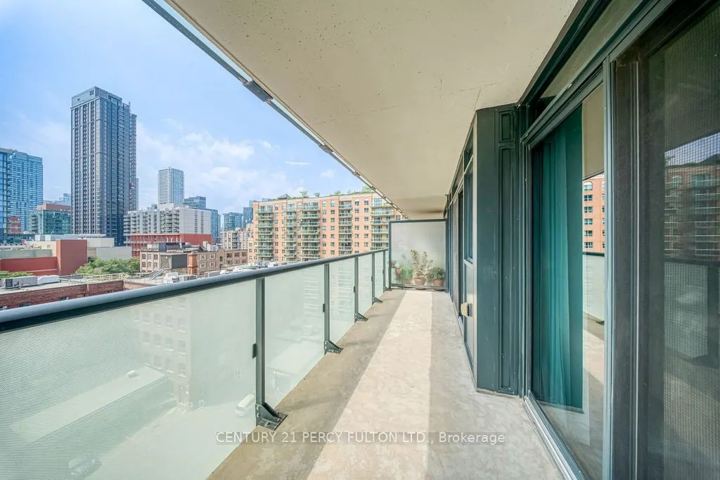 400 Adelaide Street E #1107