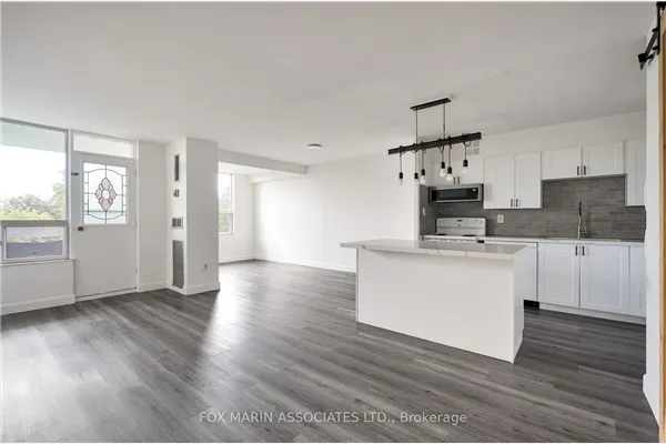 20 Edgecliff Golfway