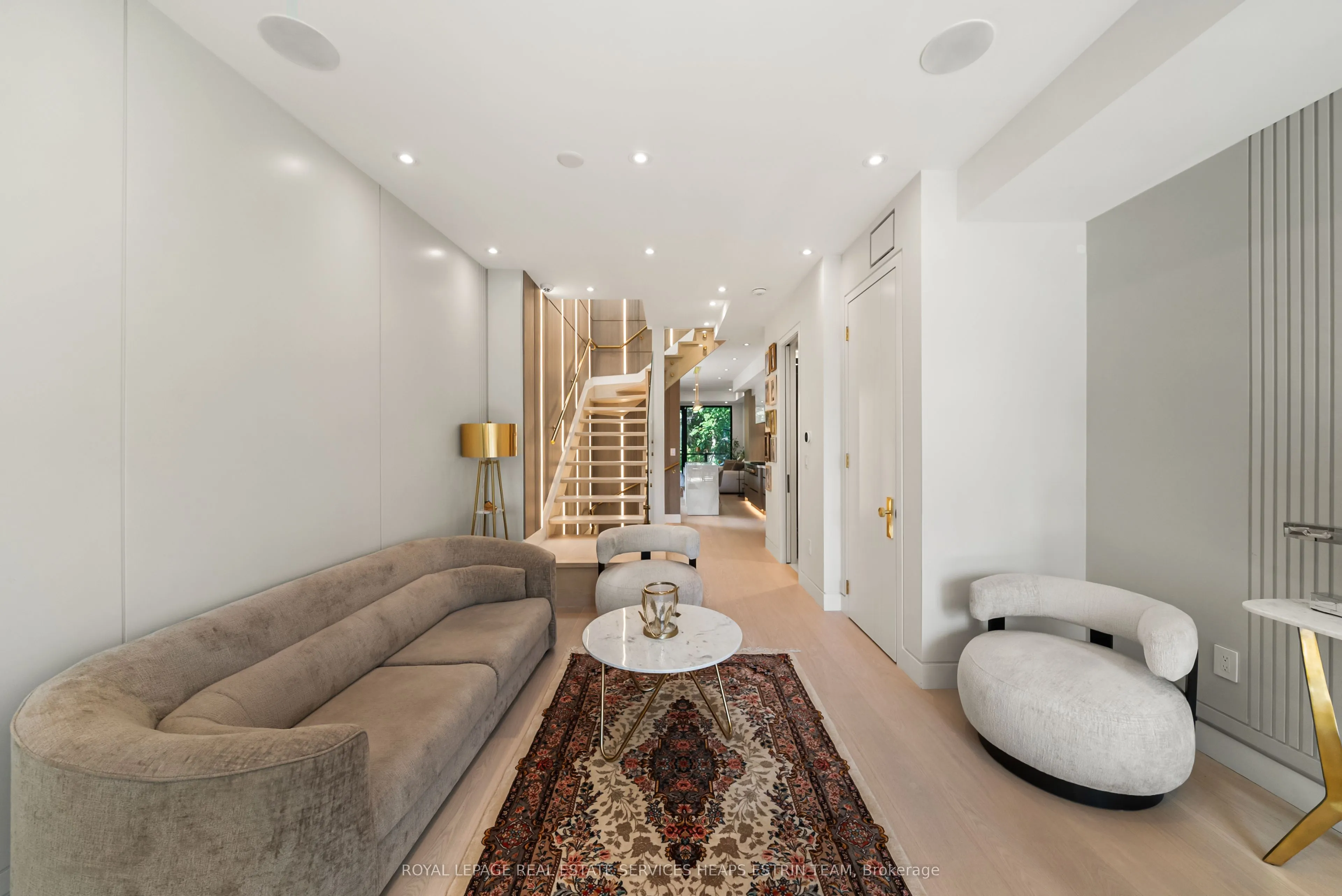 16B Kenrae Road
