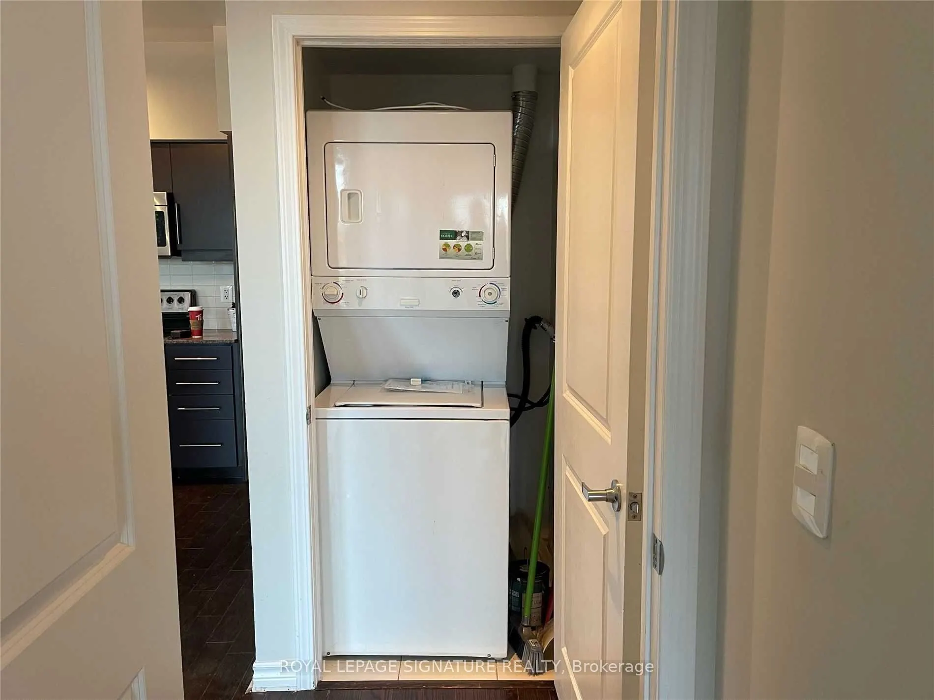 2885 Bayview Avenue #1217