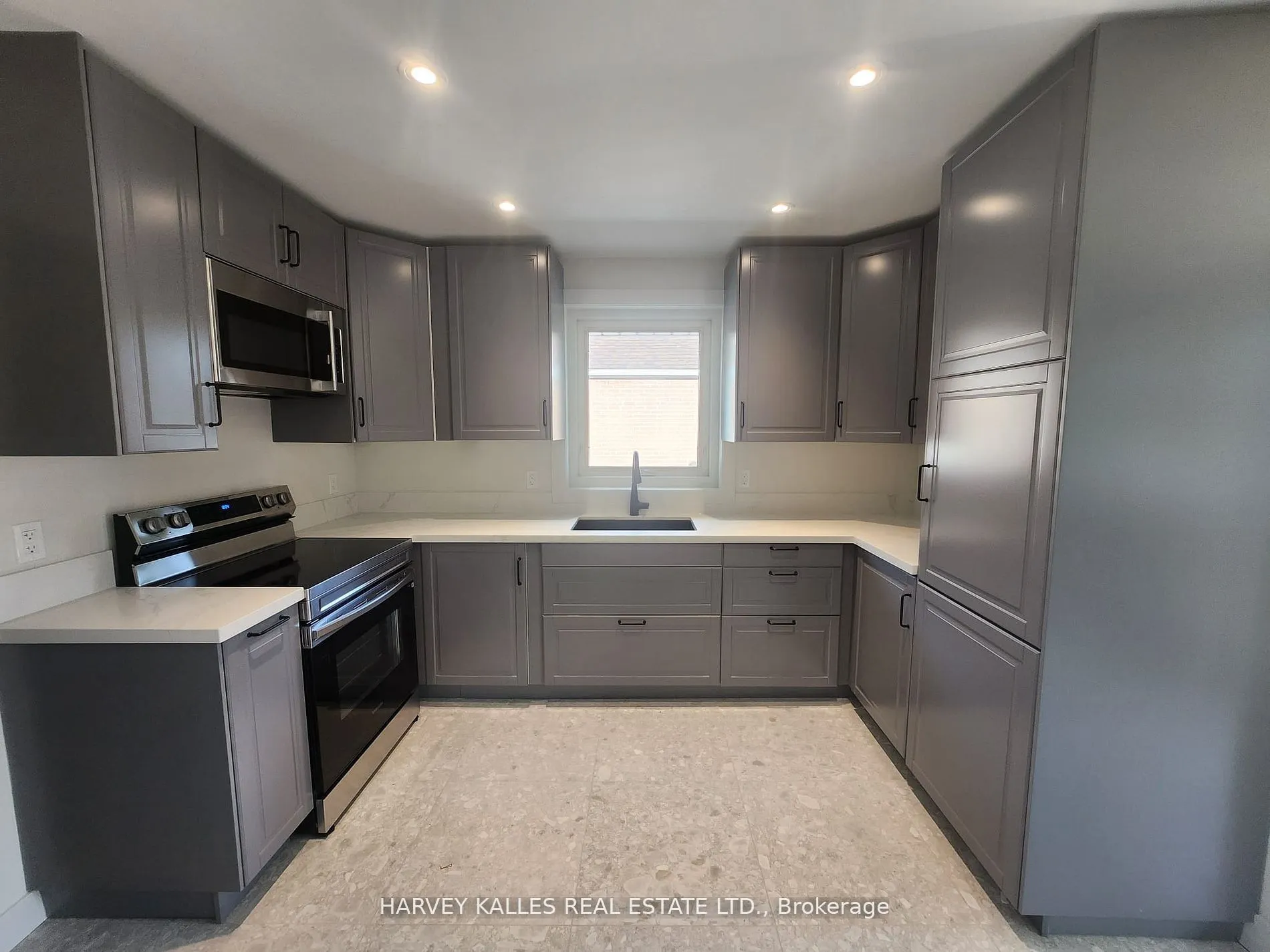 88 McAllister Road #Main