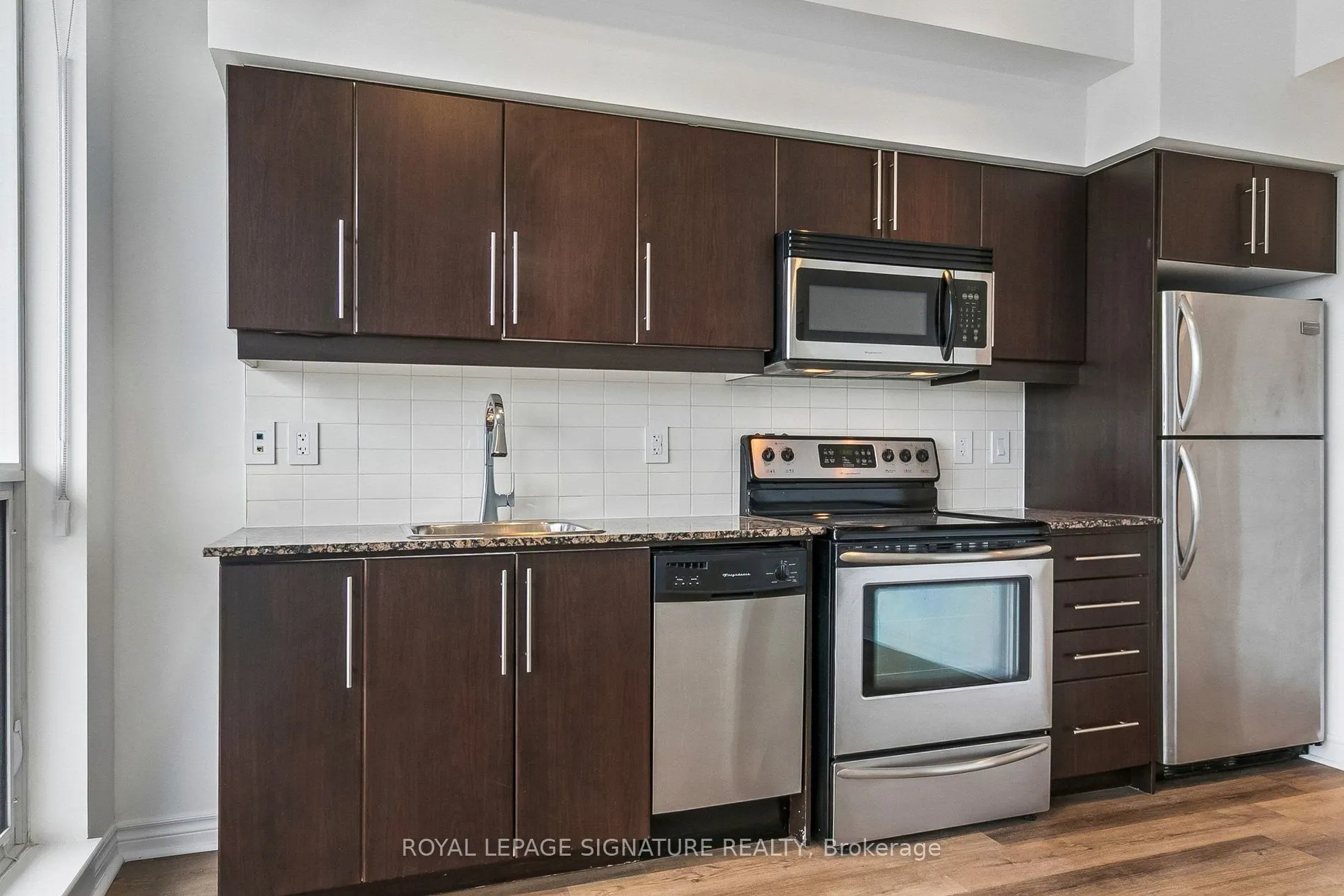 2885 Bayview Avenue #923