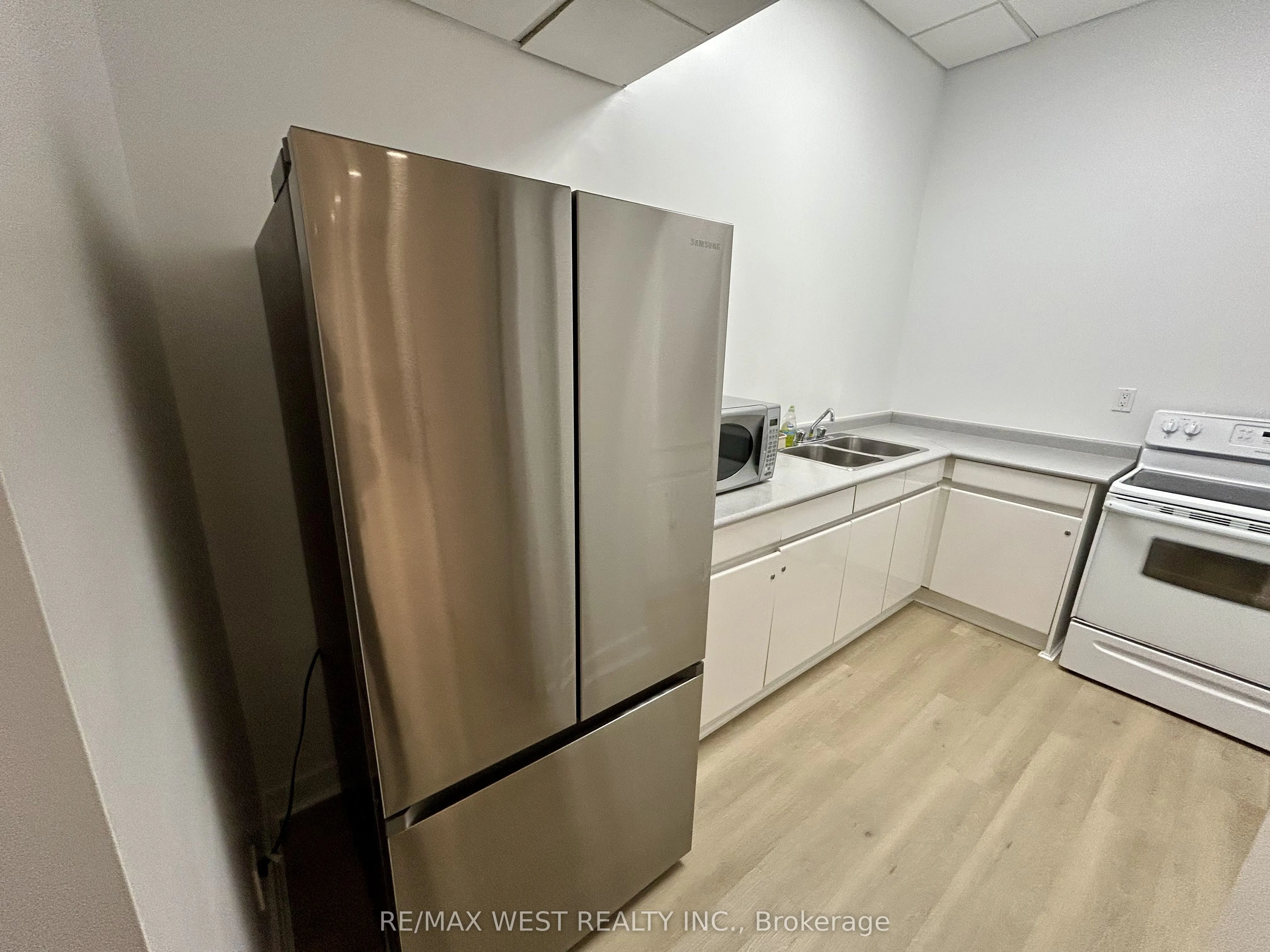 100 Upper Madison Avenue #2405