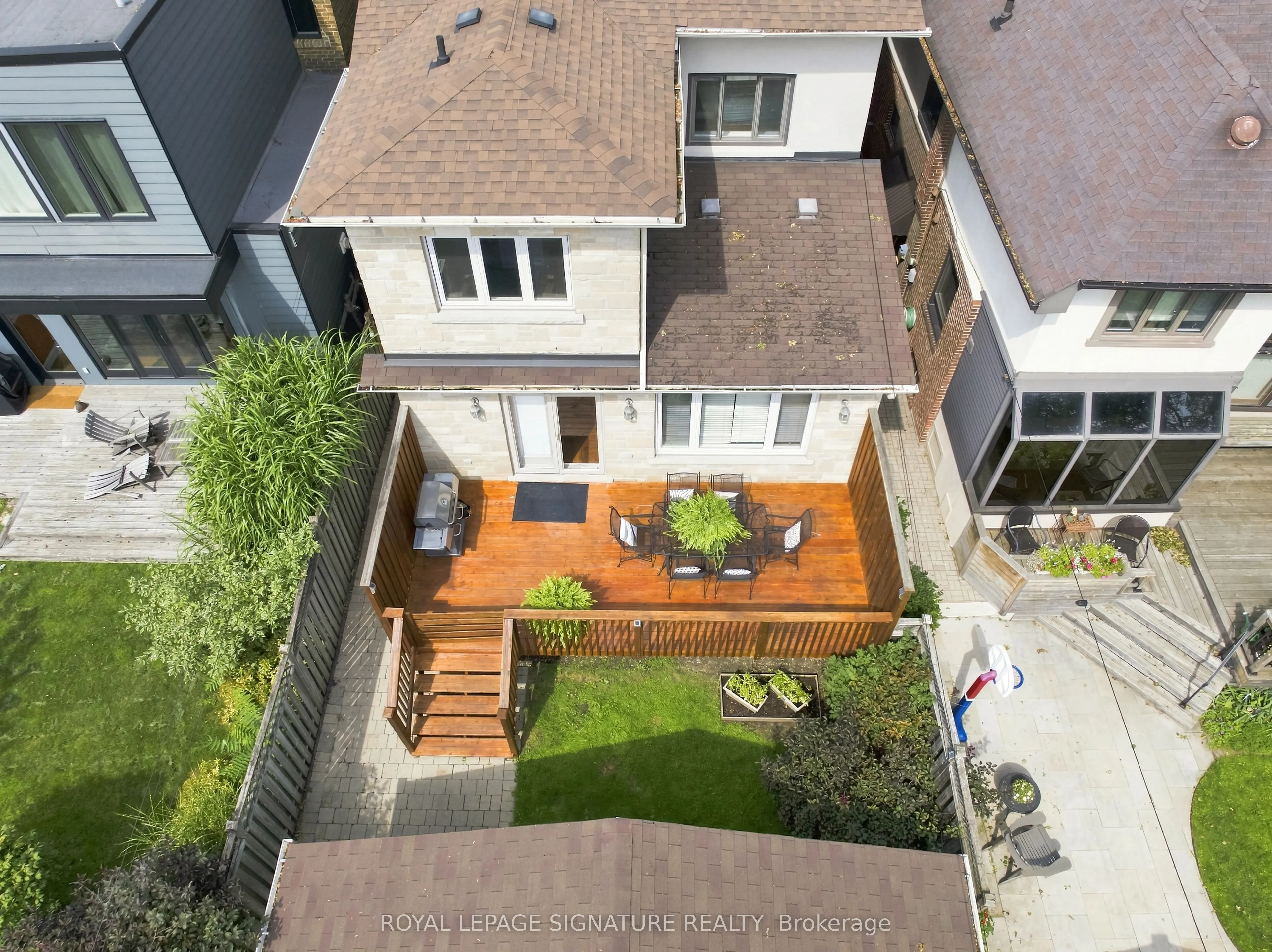 35 Regal Road