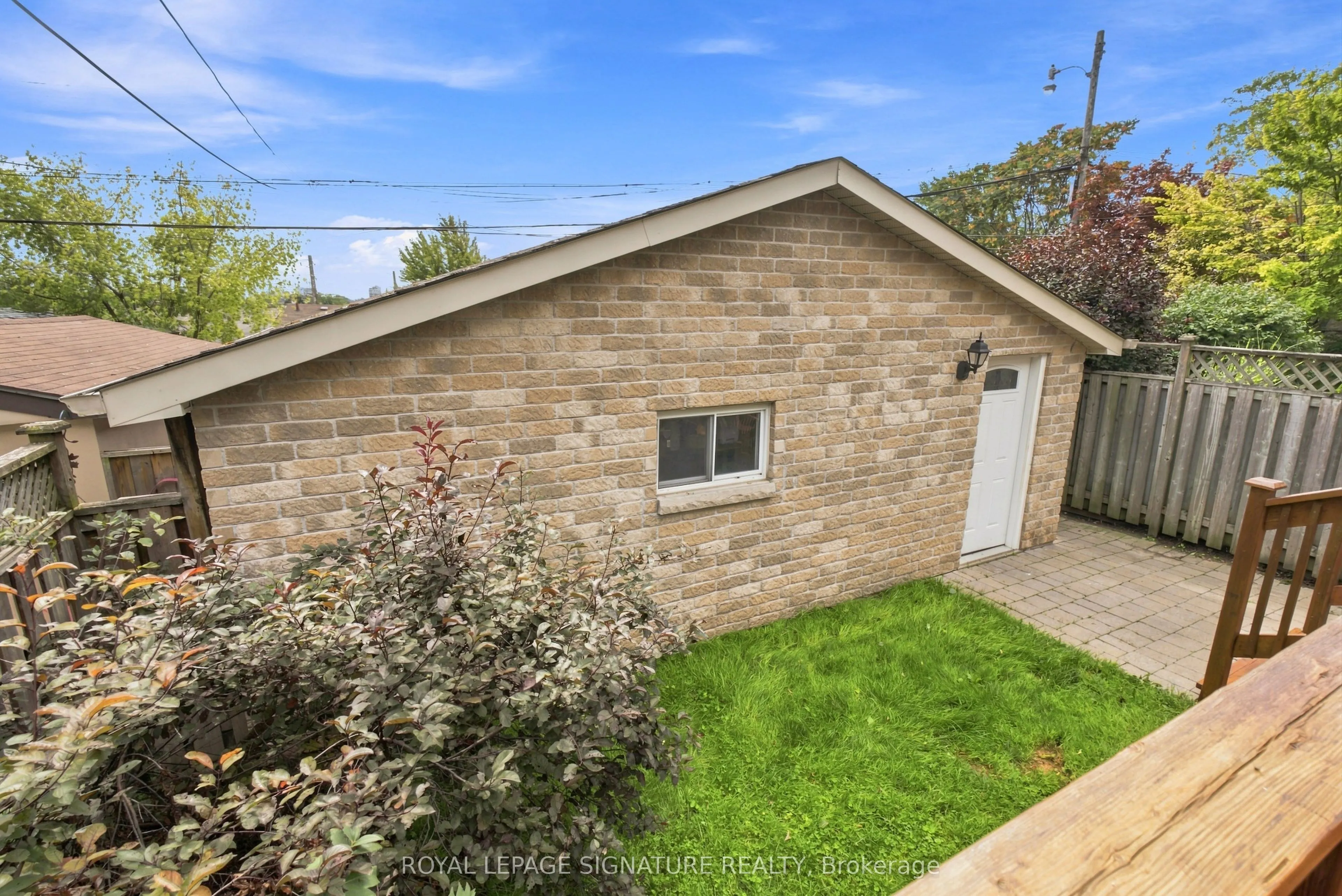 35 Regal Road