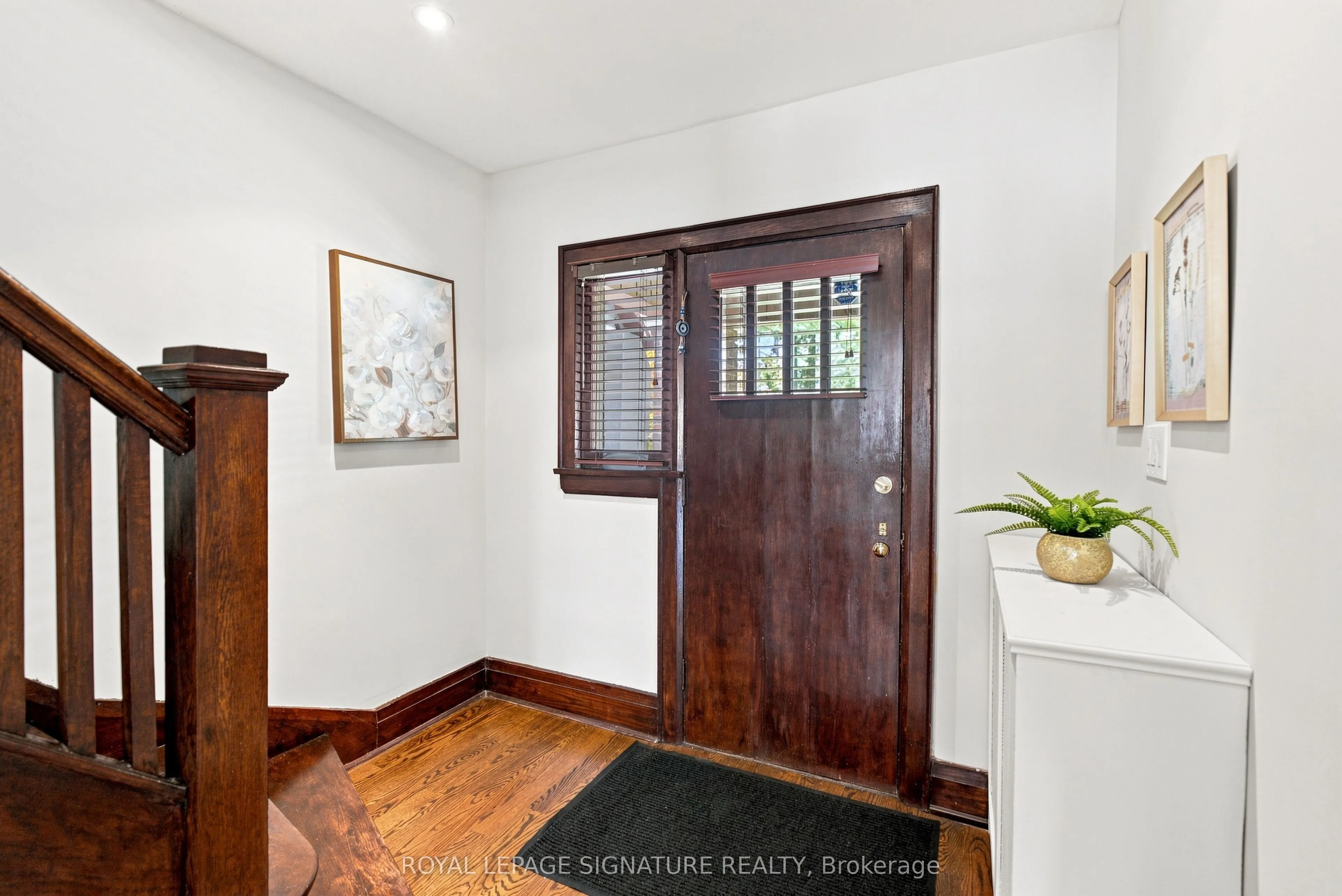 35 Regal Road