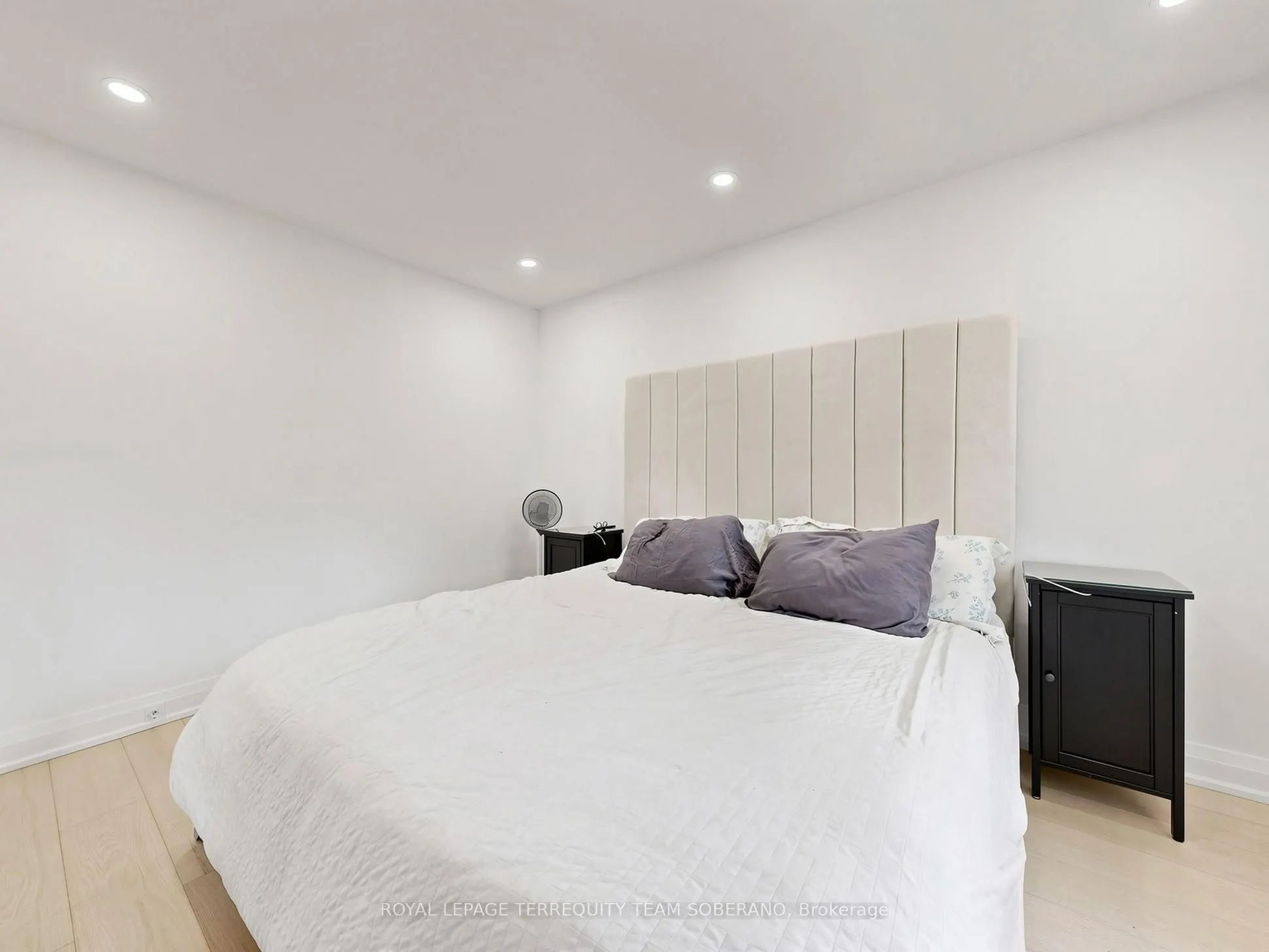 41 Bainbridge Avenue #Upper