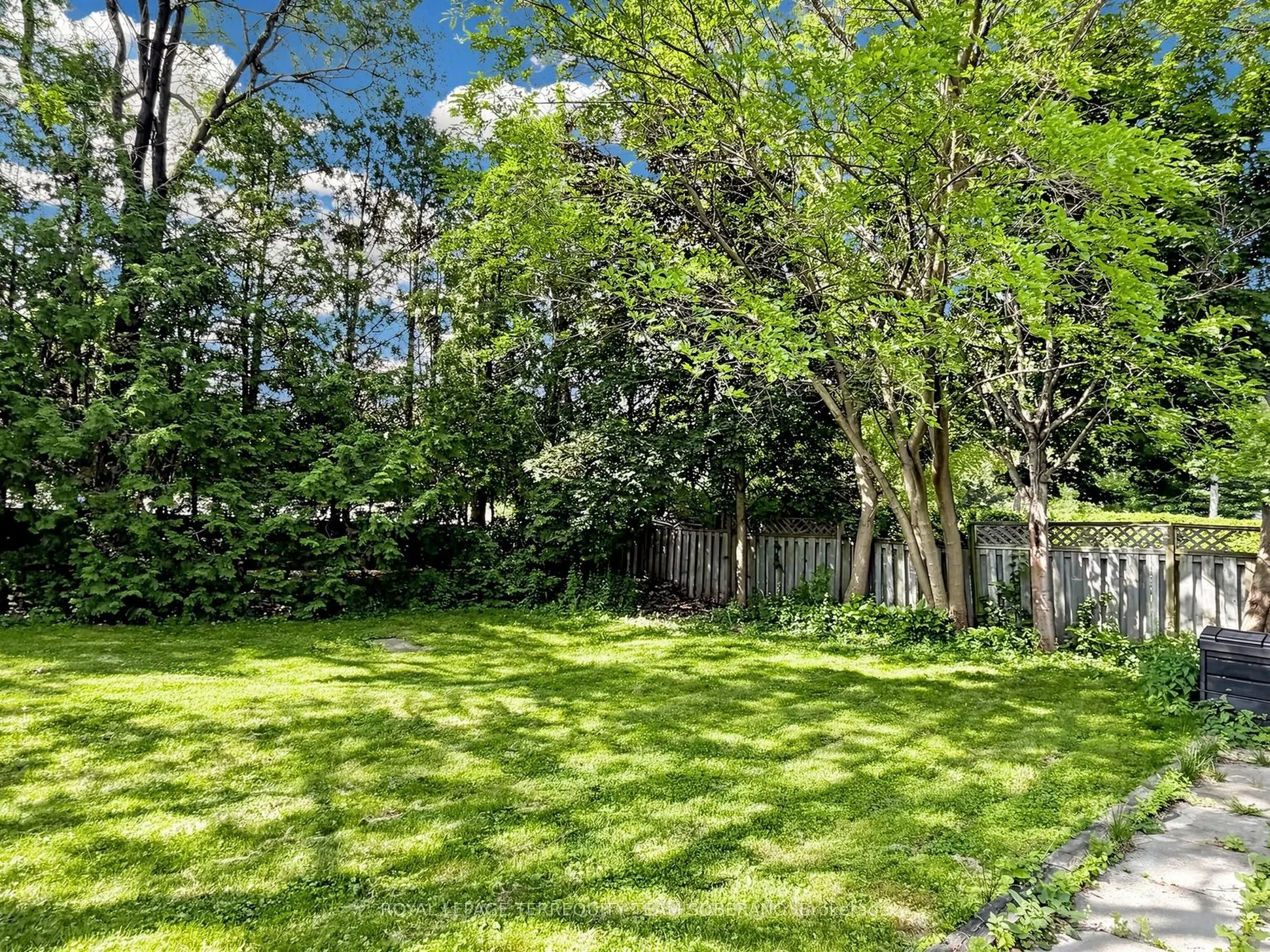 41 Bainbridge Avenue #Upper