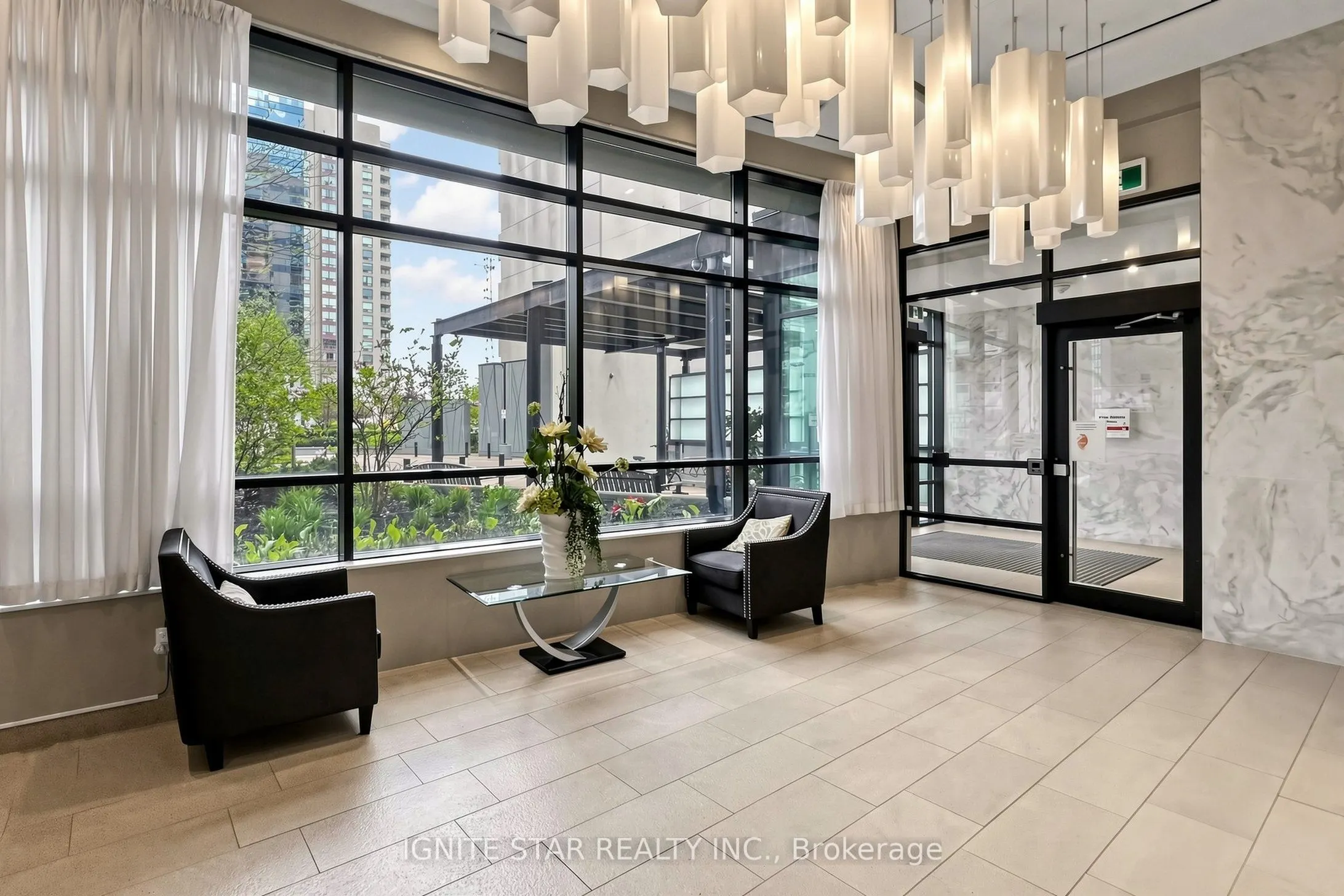 5740 Yonge Street #1201
