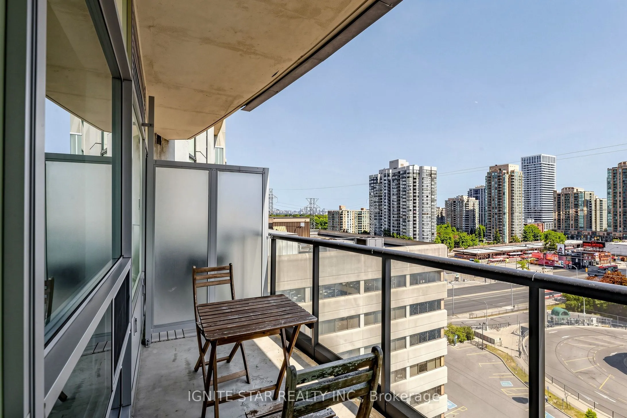 5740 Yonge Street #1201