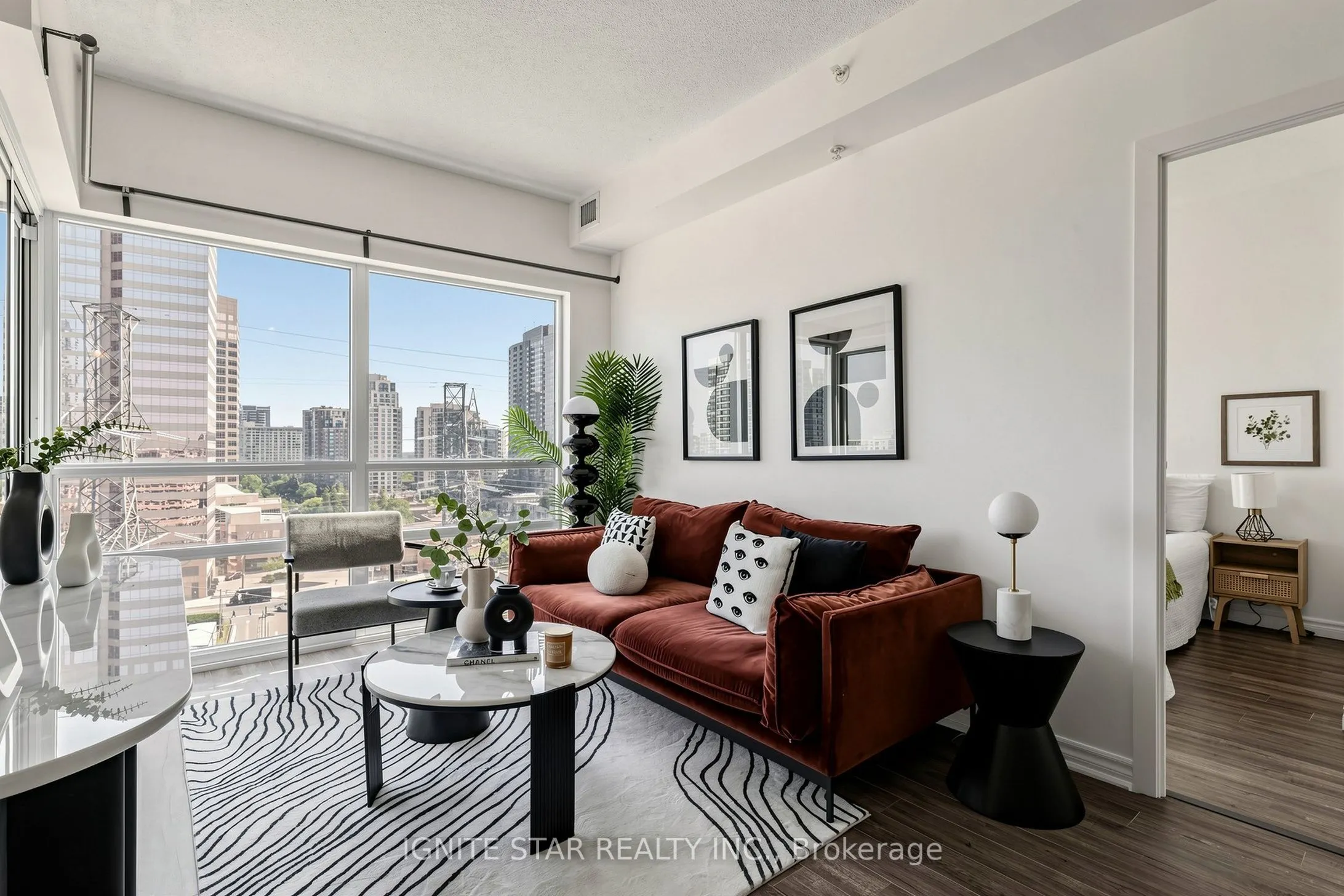 5740 Yonge Street #1201