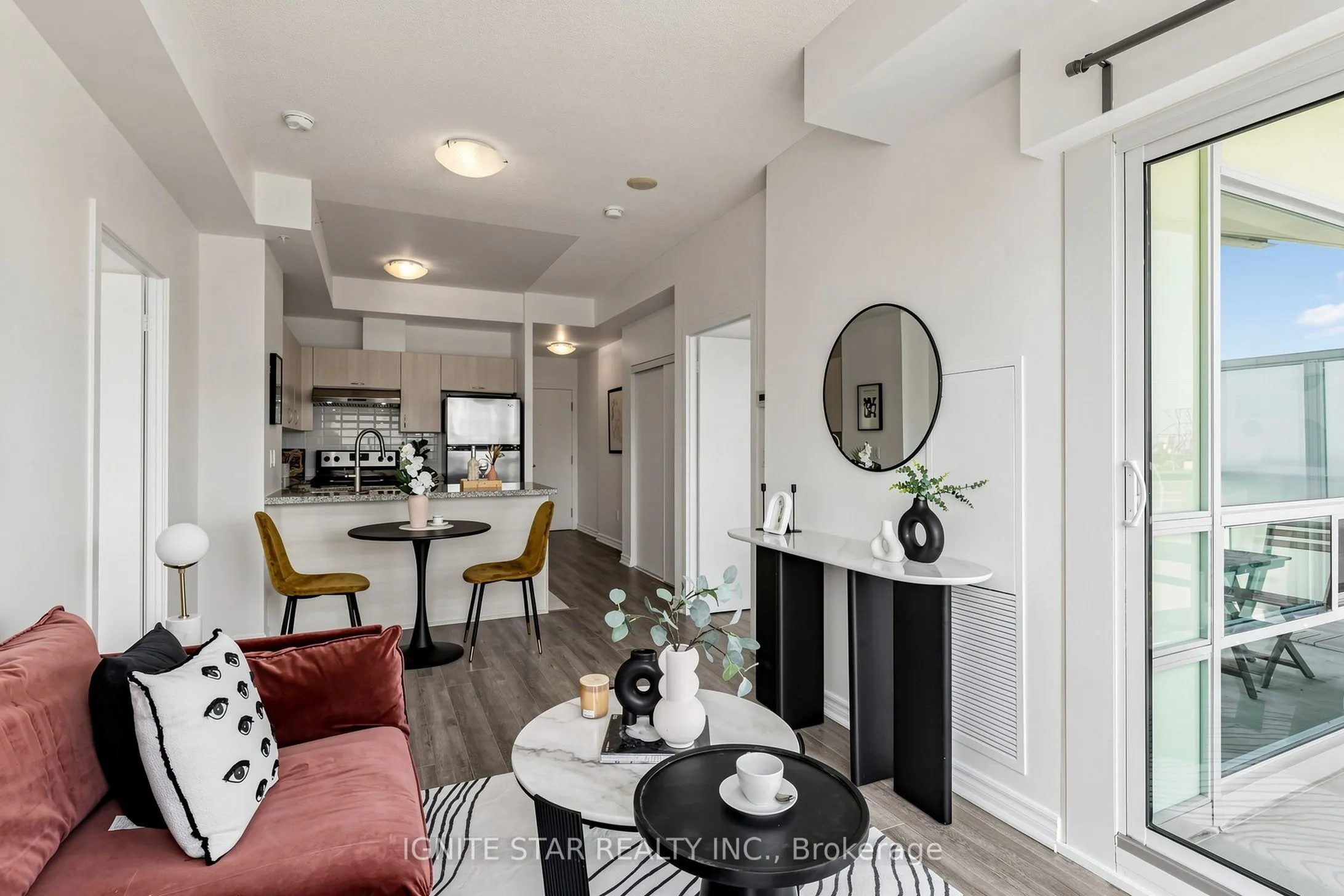 5740 Yonge Street #1201