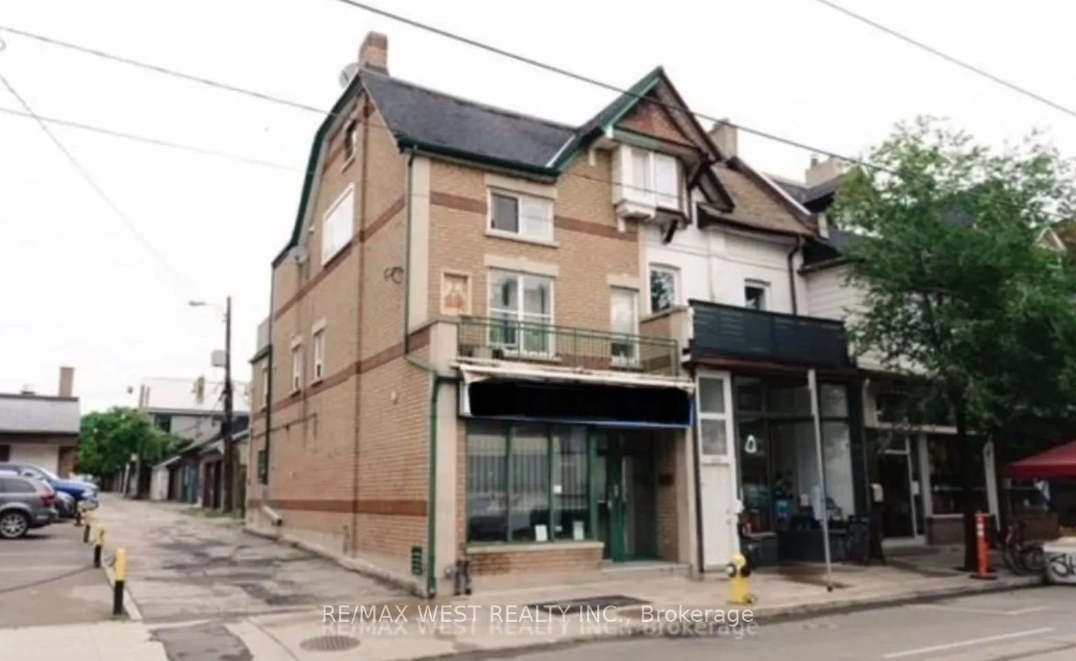 932 Dundas Street #2