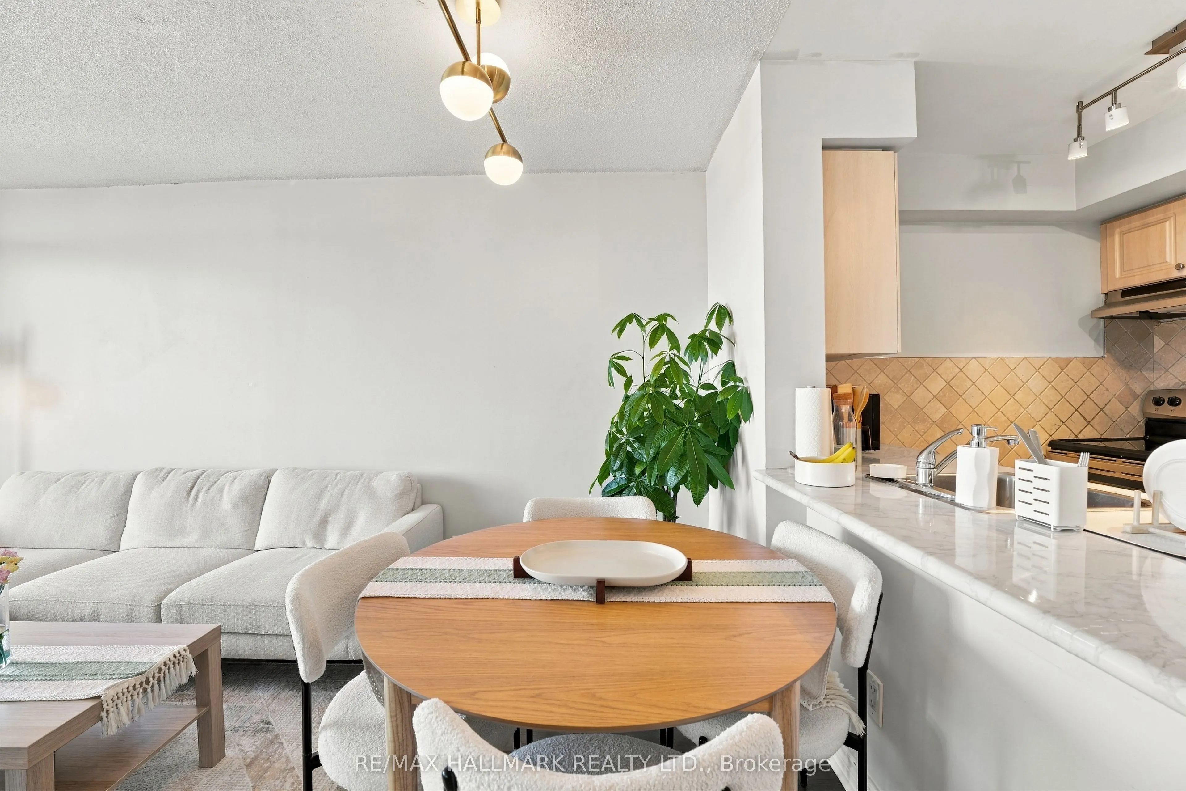 153 Beecroft Road #2808