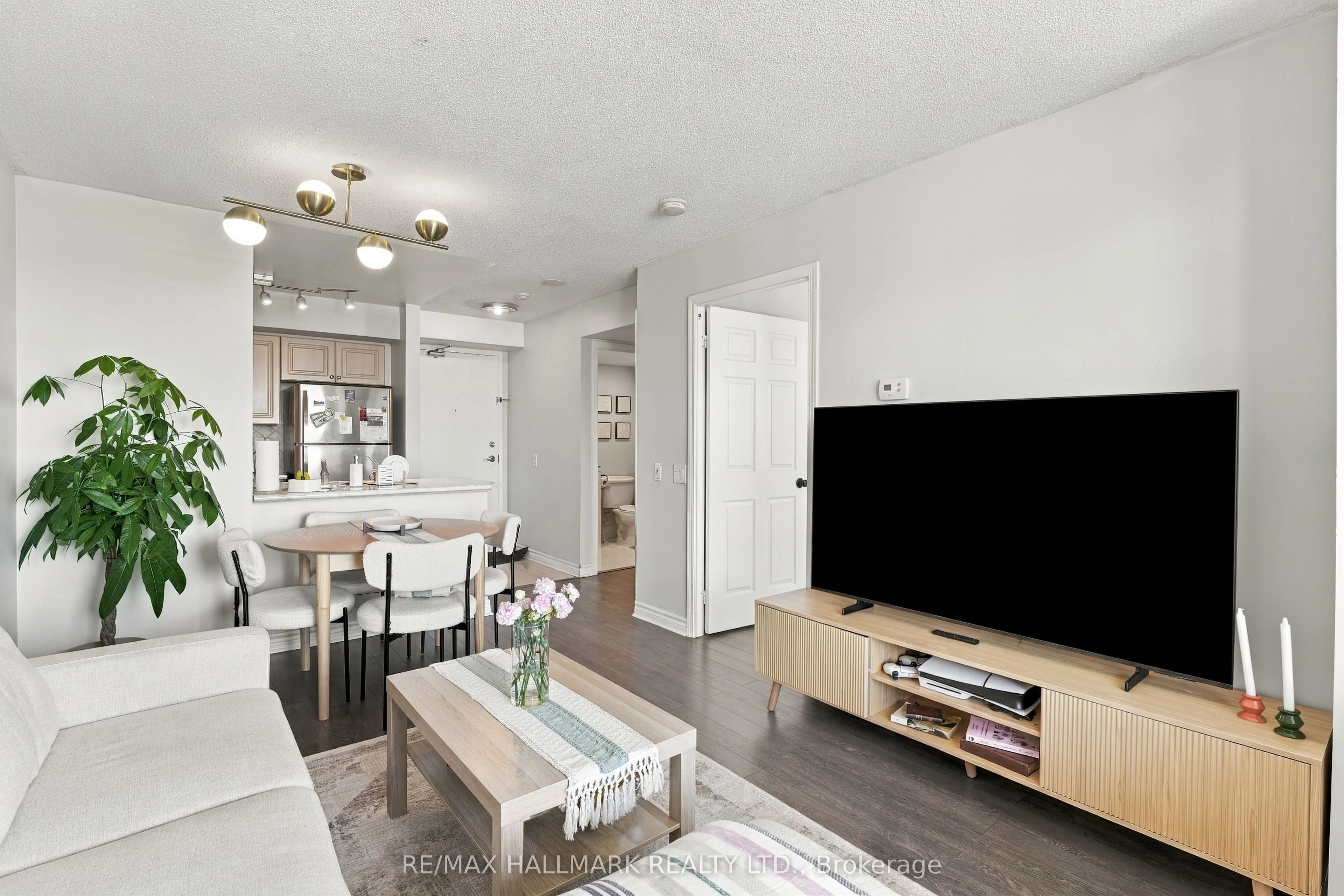 153 Beecroft Road #2808