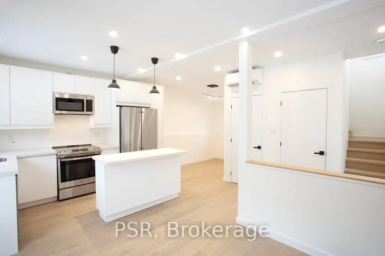 169 Concord Avenue #Laneway