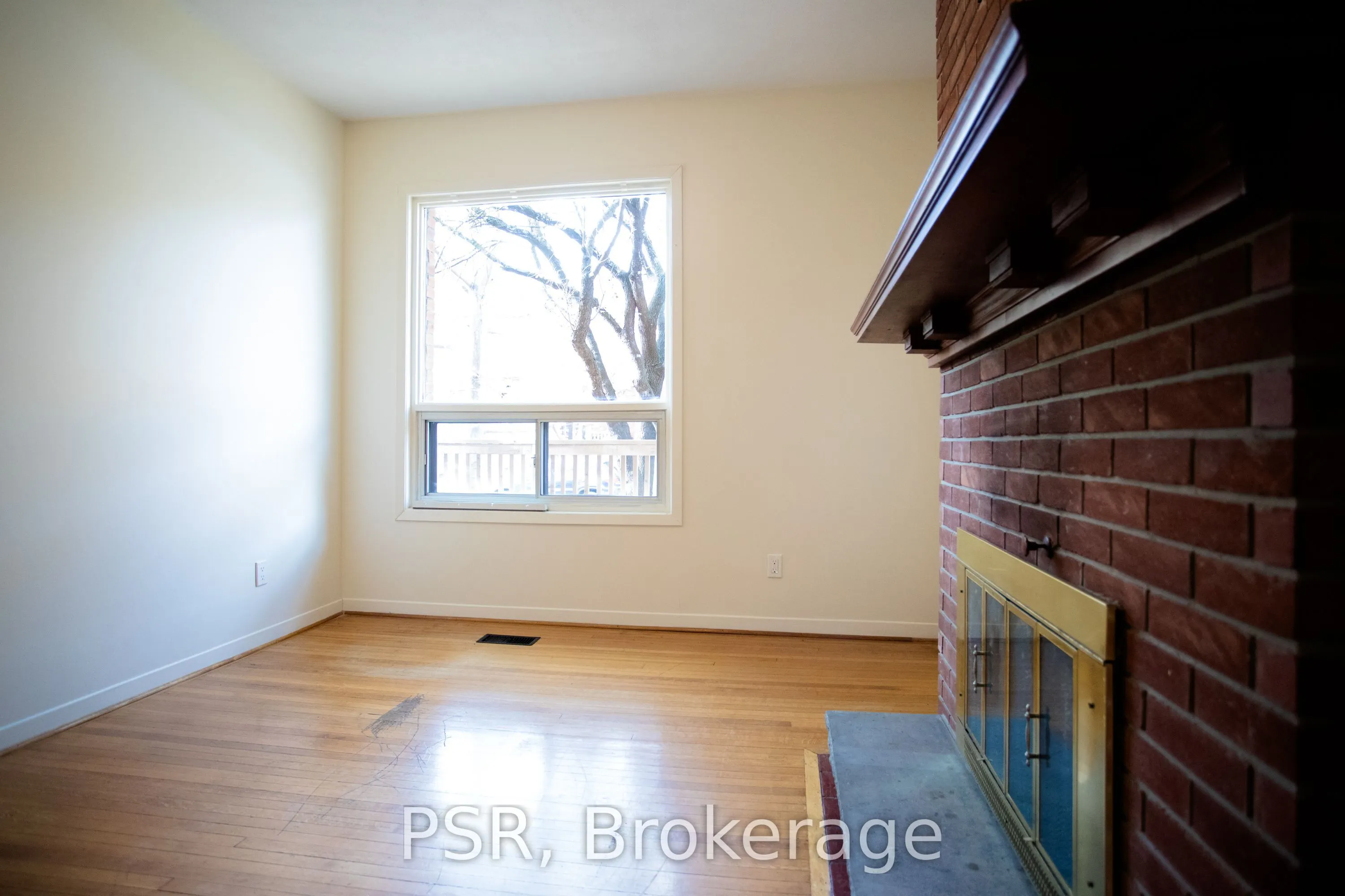 169 Concord Avenue #Laneway