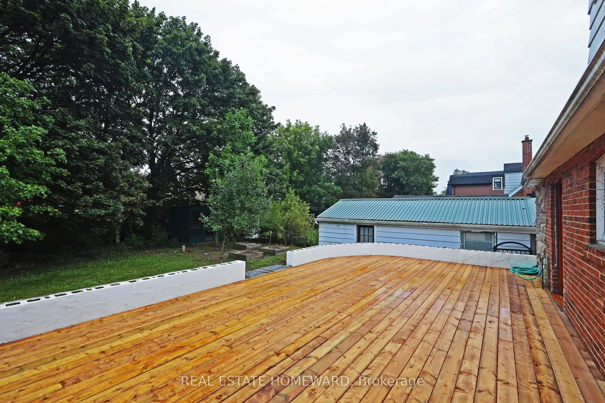 9 Dromore Crescent