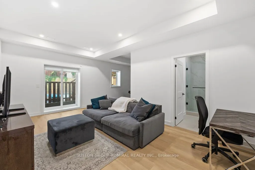 80 Bude Street