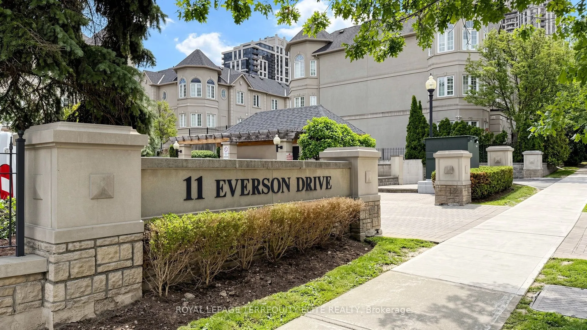 11 Everson Drive #412