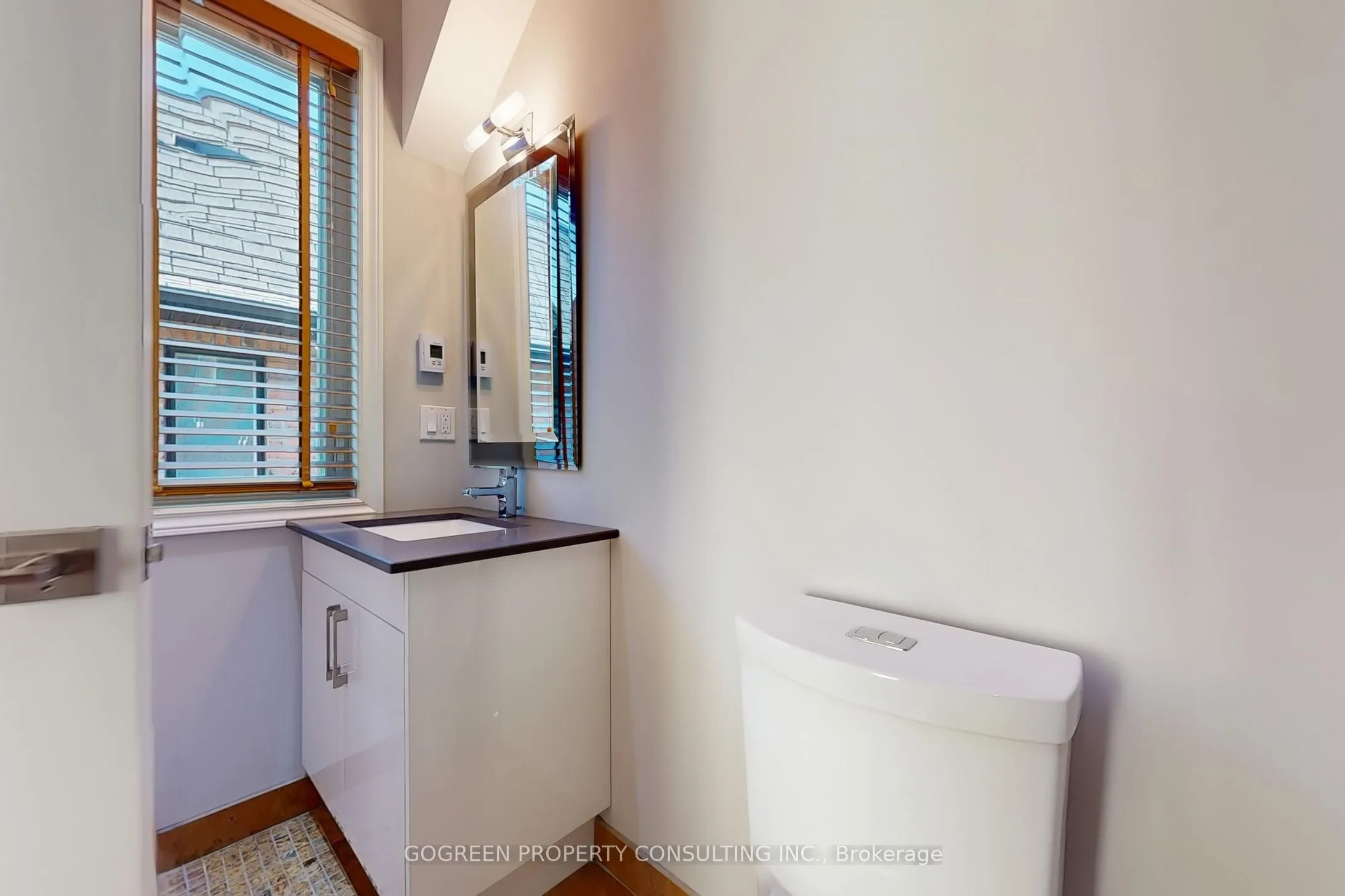 11 Elmview Avenue
