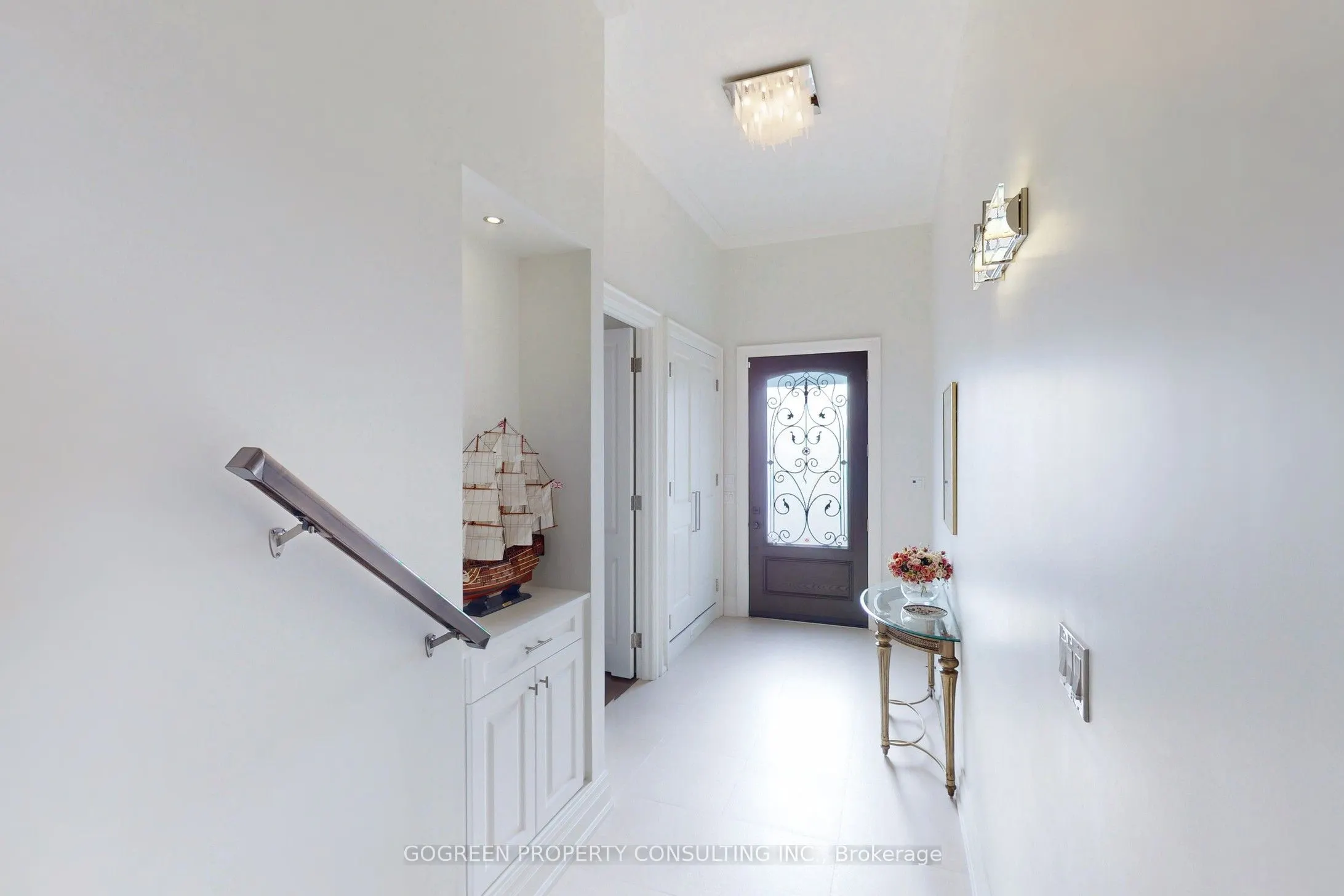 11 Elmview Avenue