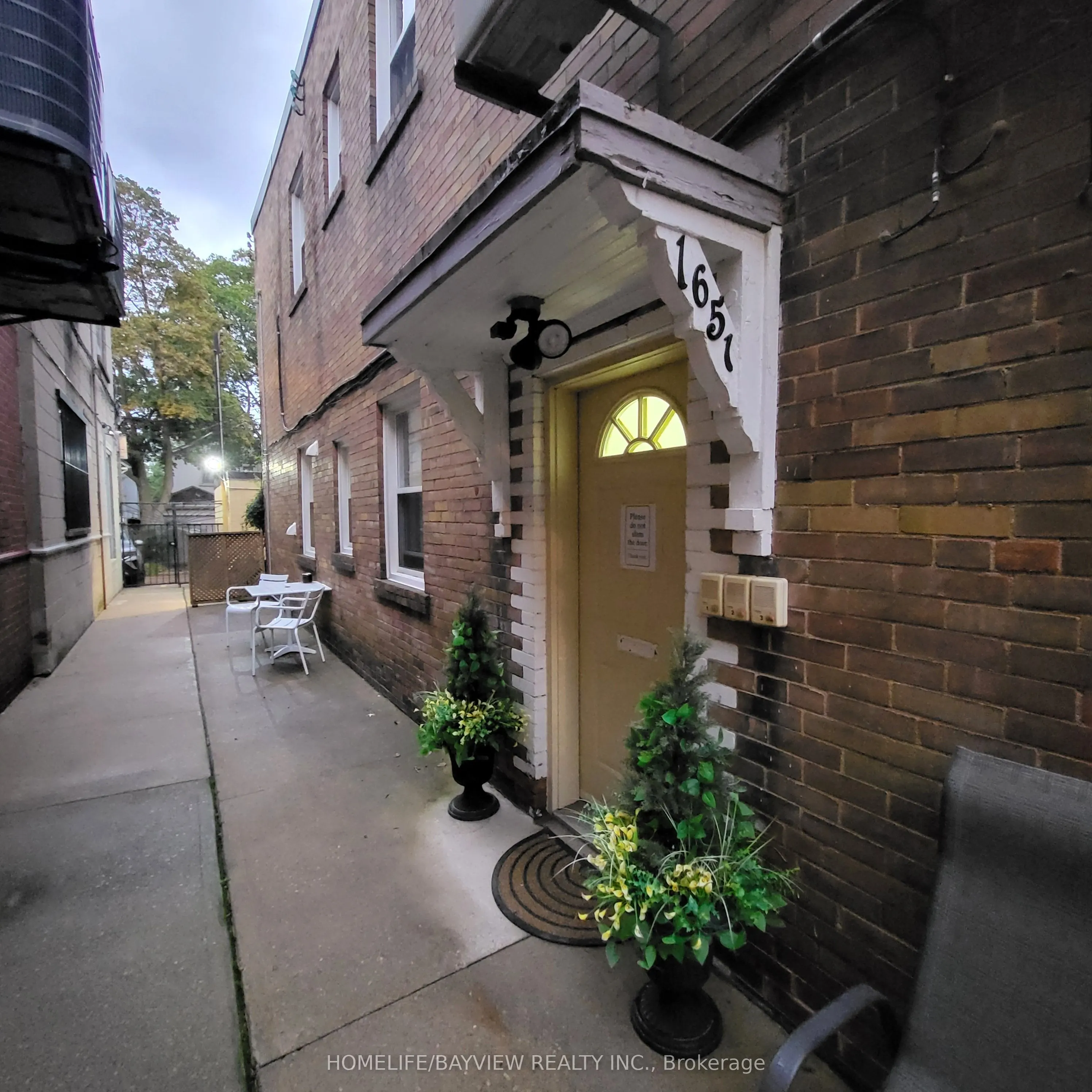 1651 Bayview Avenue #2