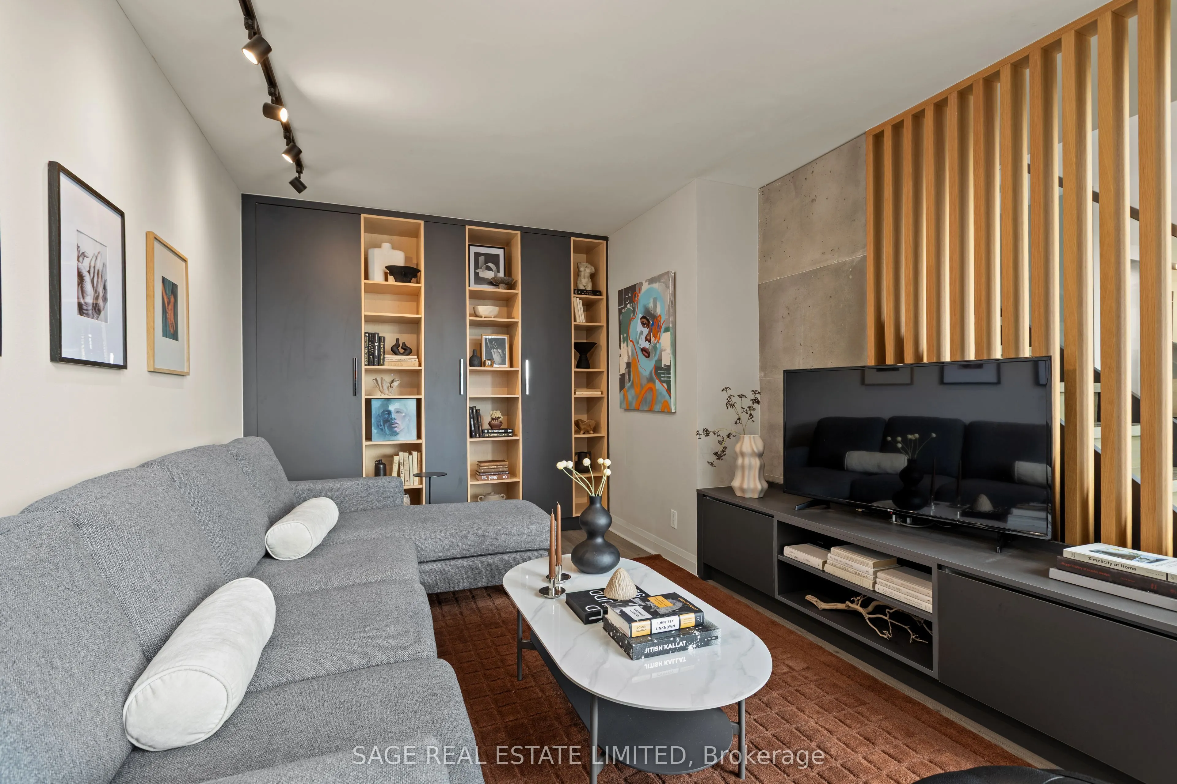18 Merton Street #506
