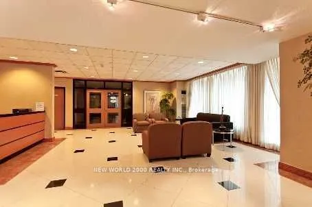 633 Bay Street #Ph09