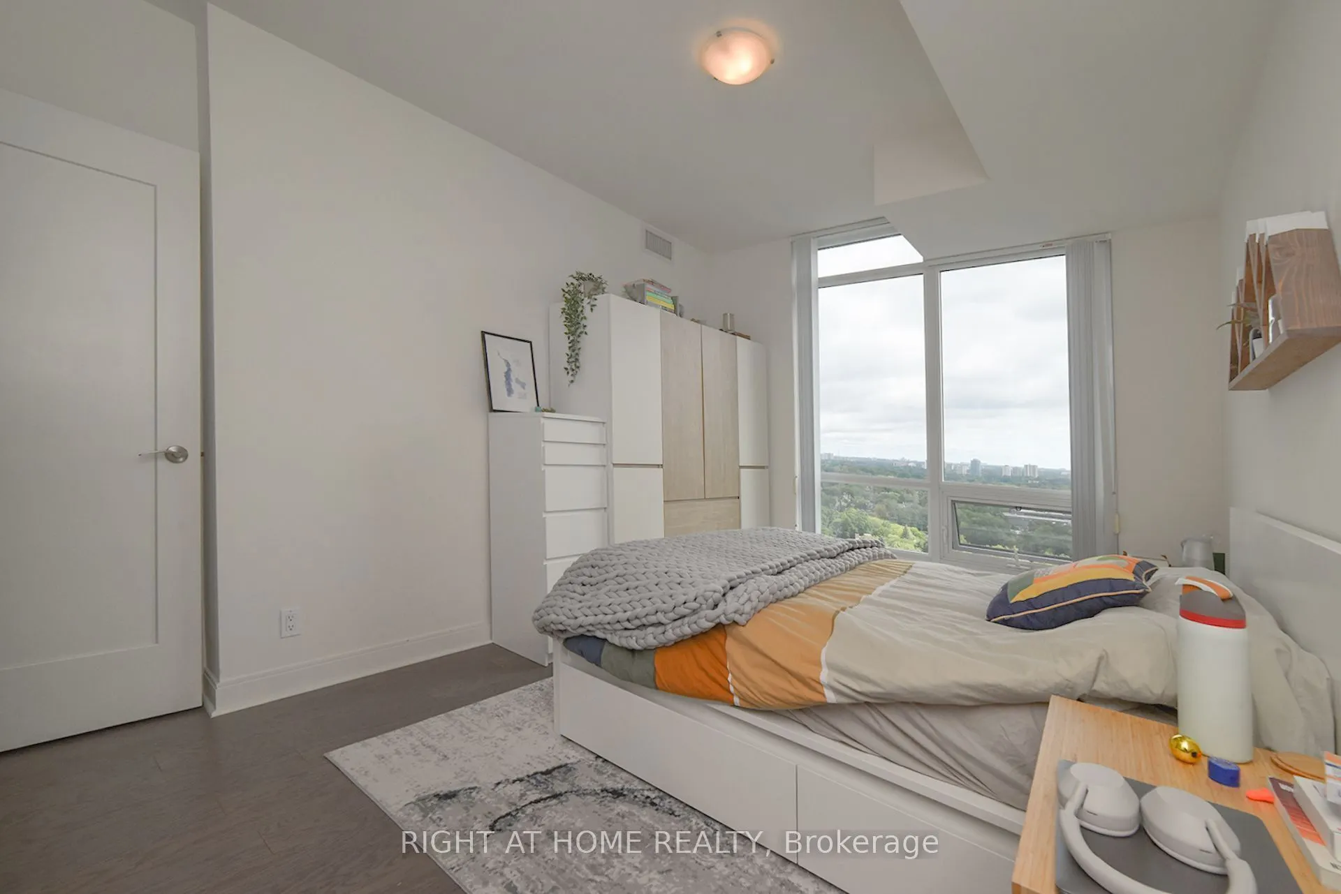 825 Church Street #2106